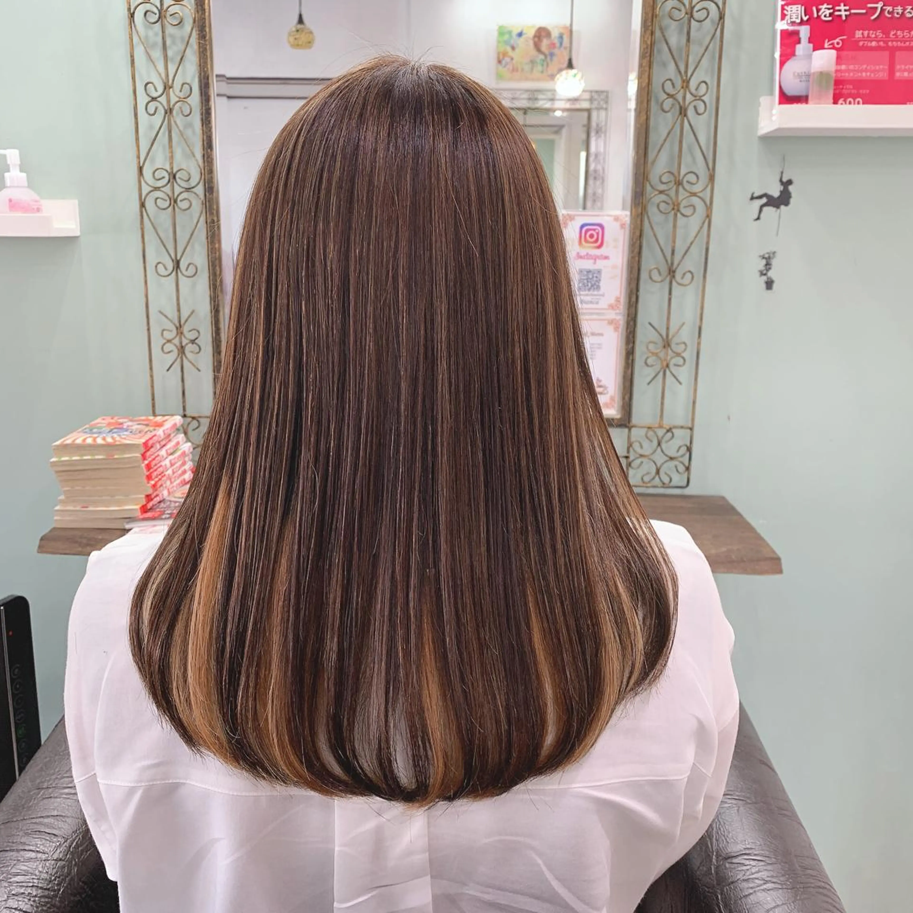 ロング カラー R ri R takagiのヘアスタイル