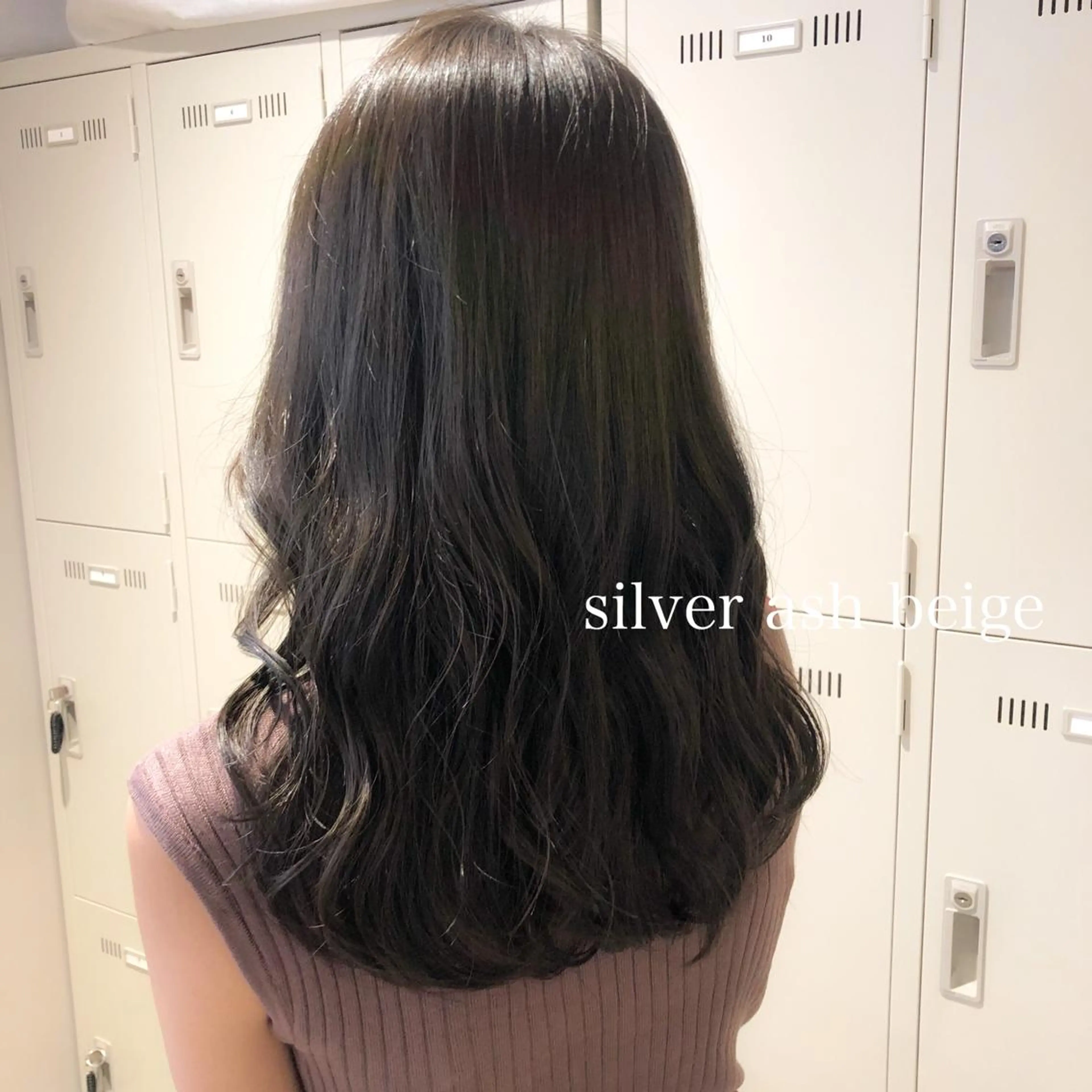 ロング カラー カット ヘアカラー ハイトーン×レイヤー カットTAKUMIのヘアスタイル