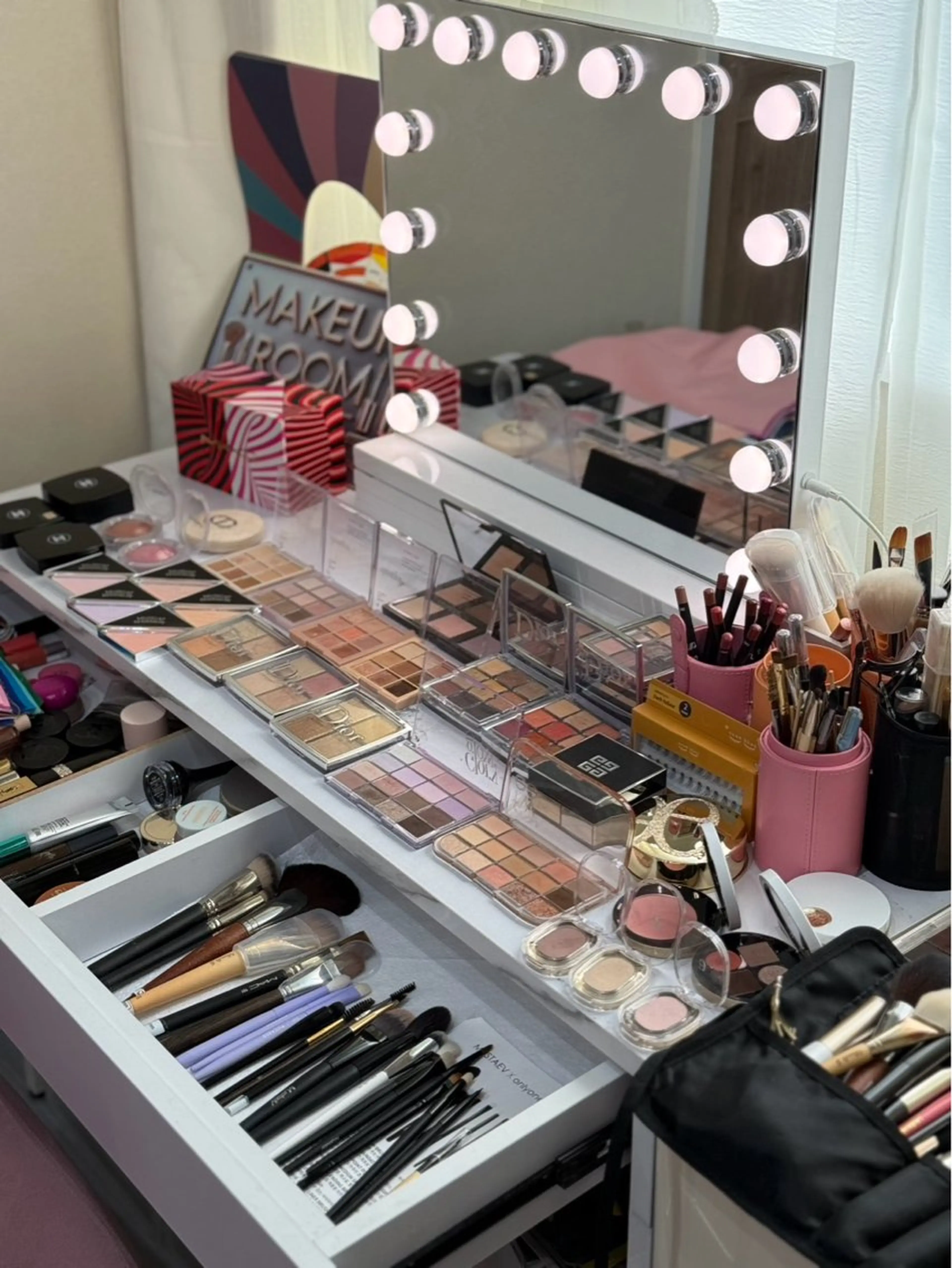 ⭐人気No.1｜期間限定✨韓国メイクUPプラン💄今だけお試し価格で、パーソナルカラーを超えた上品な美しさを体感。の写真