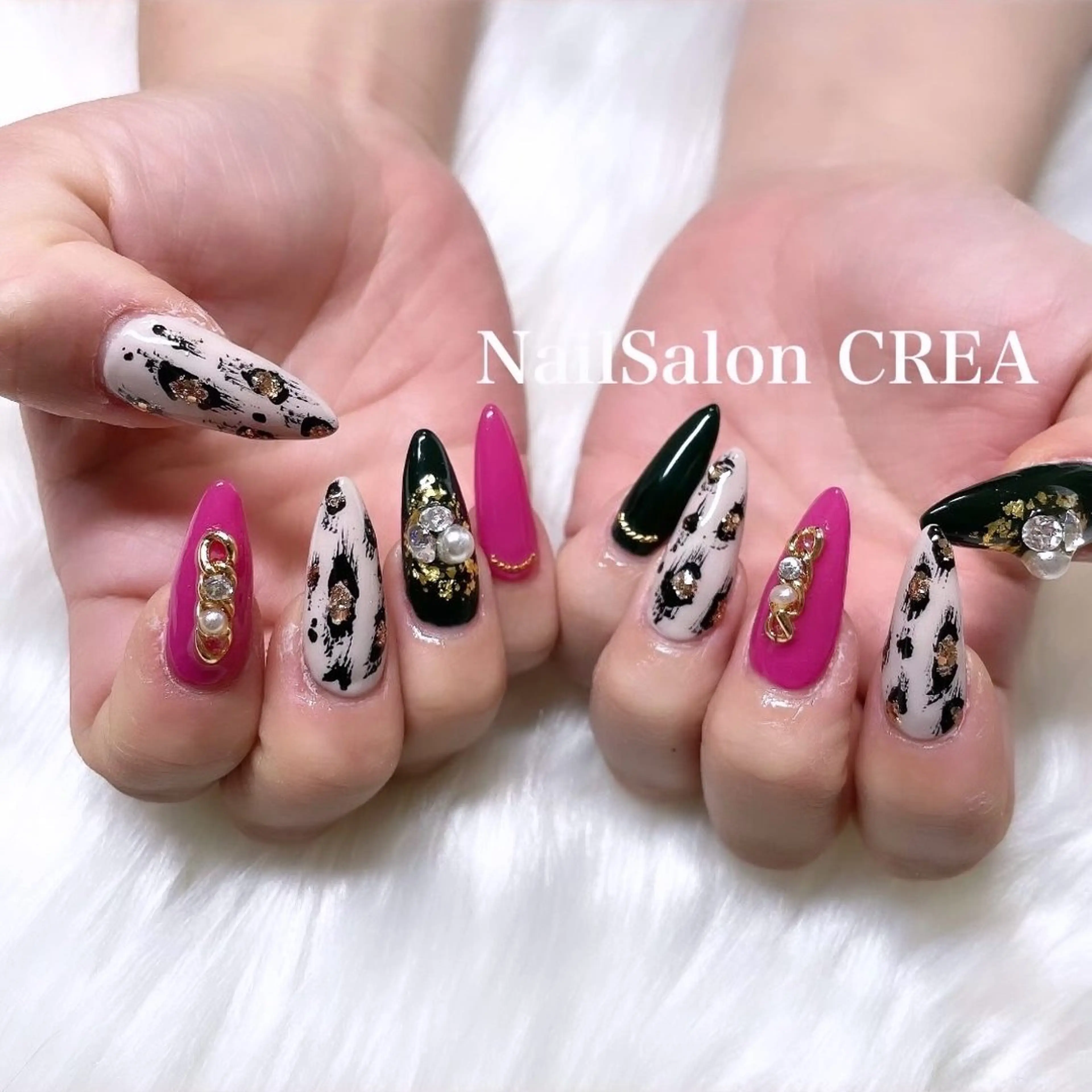 スカルプ10本アート付け放題の写真