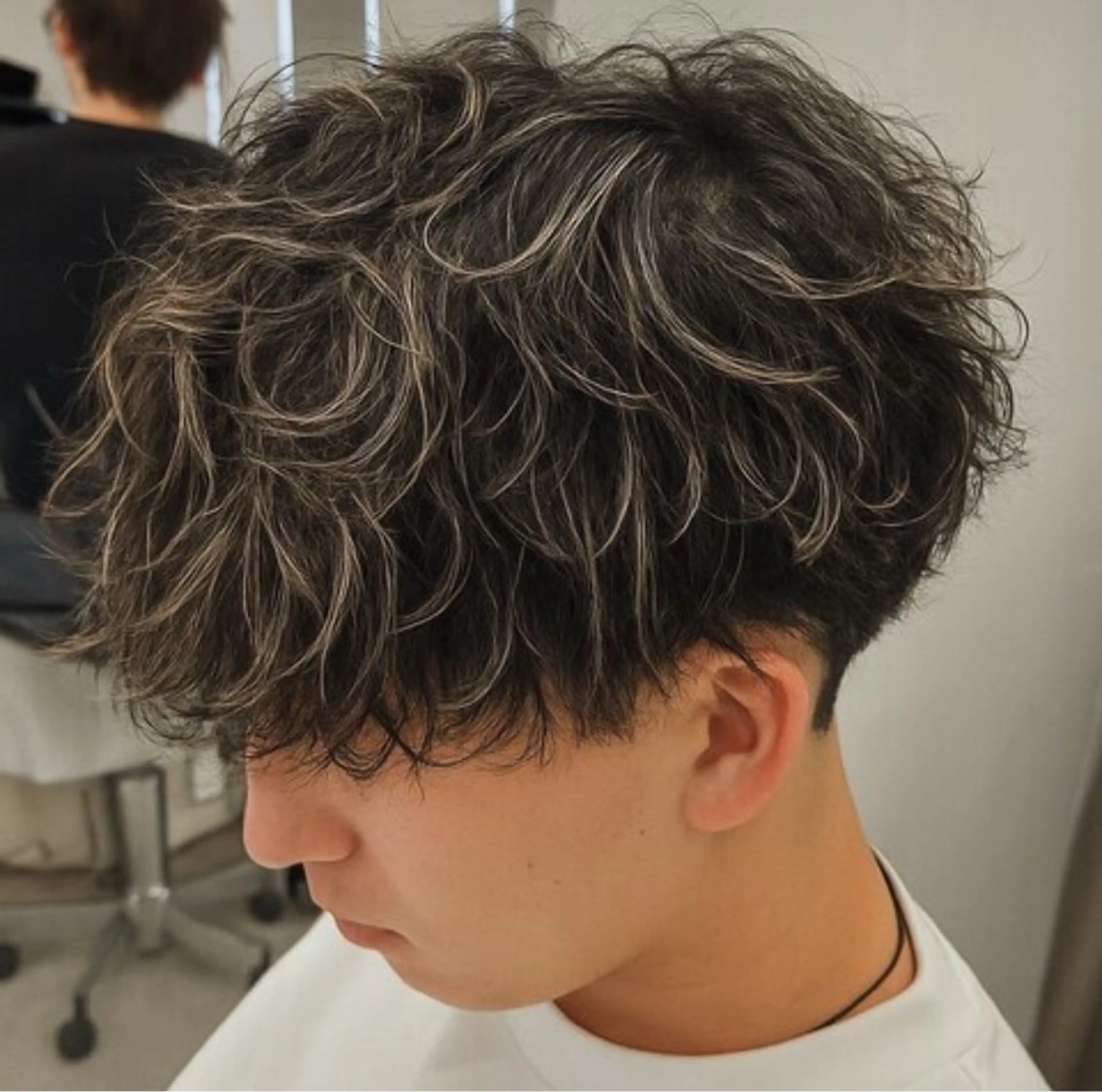 パーマ メンズ パーマ cast 三宮所属・川北 恭輝のヘアスタイル