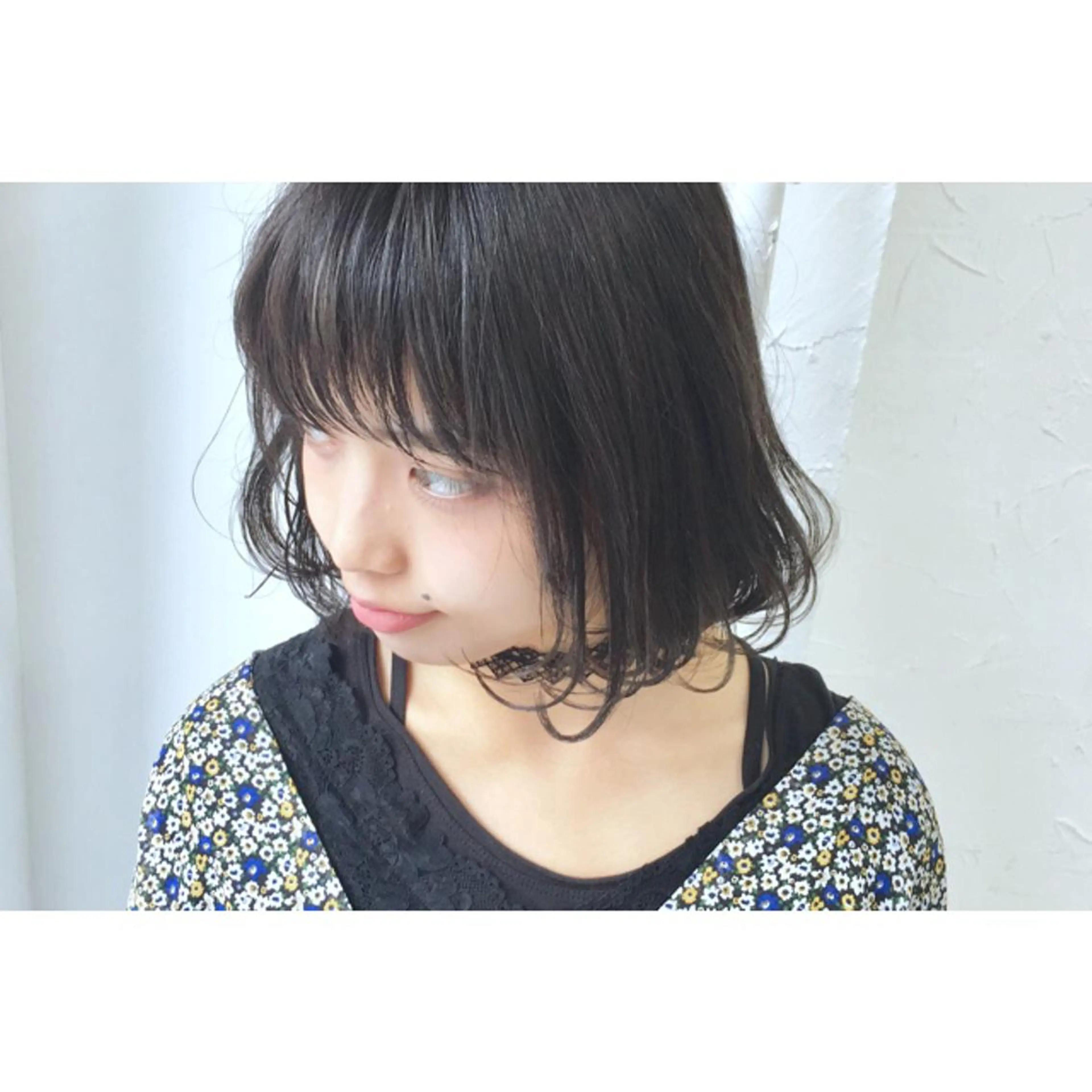 ショート ヘアアレンジ ボブ 脱！黒髪 ダブルカラー【上野】のヘアスタイル