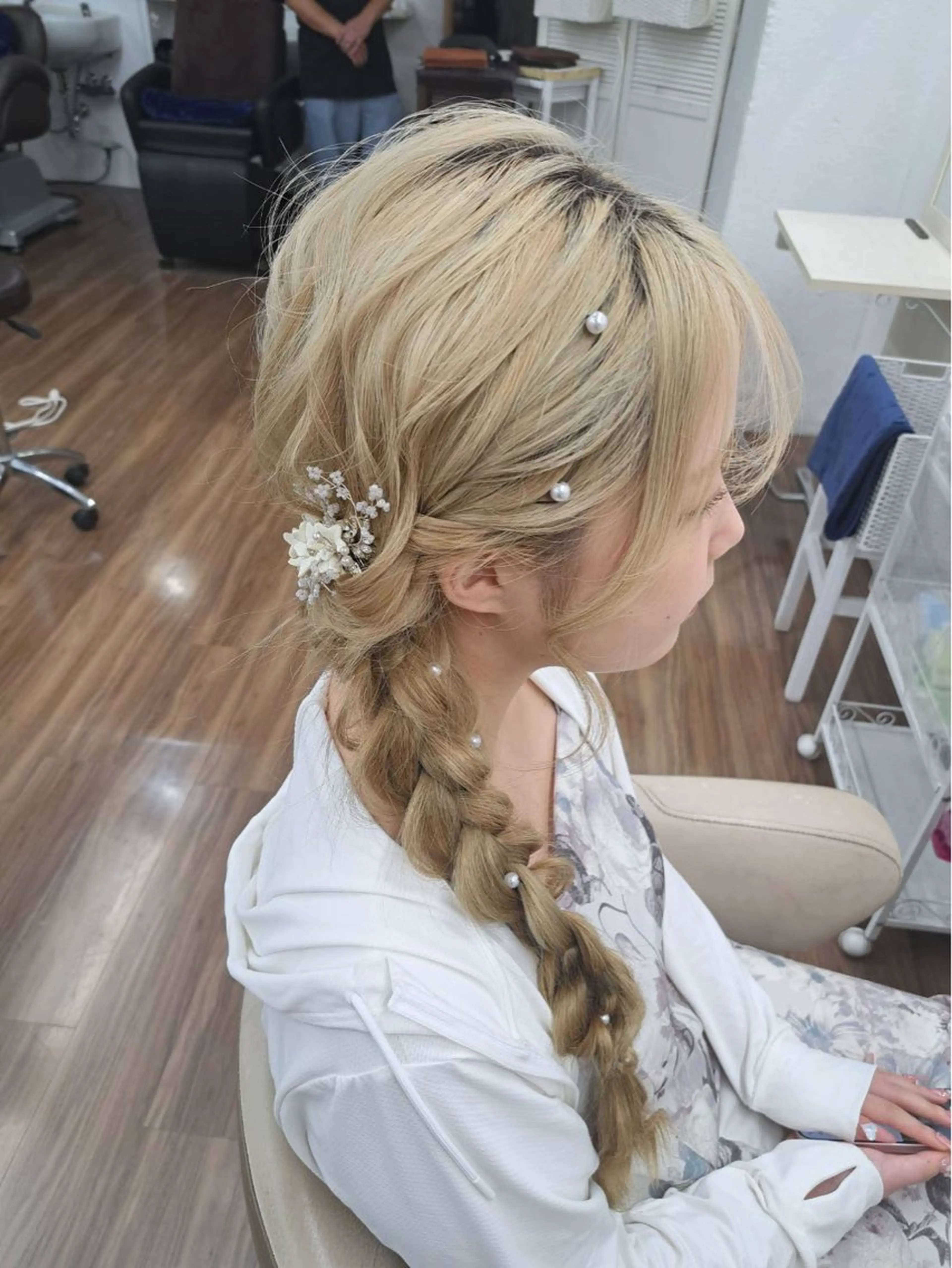 ロング ヘアアレンジ ヘアセット GLOSS 心斎橋 山上のヘアスタイル