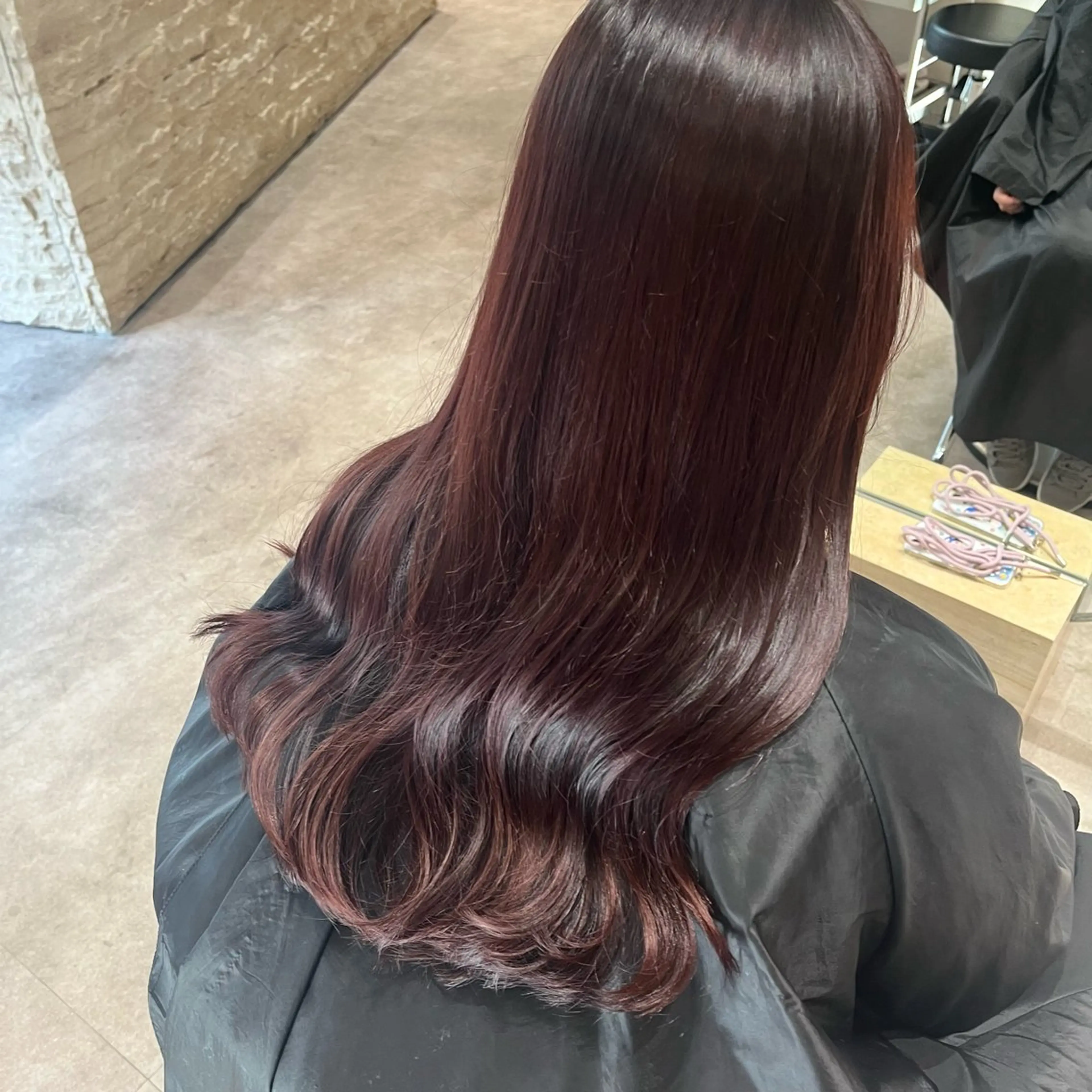 ロング カラー ブラウンカラー ピンクカラー ピンクブラウン ヘアカラー 顔周りカット/ 透明感カラー/ユナのヘアスタイル