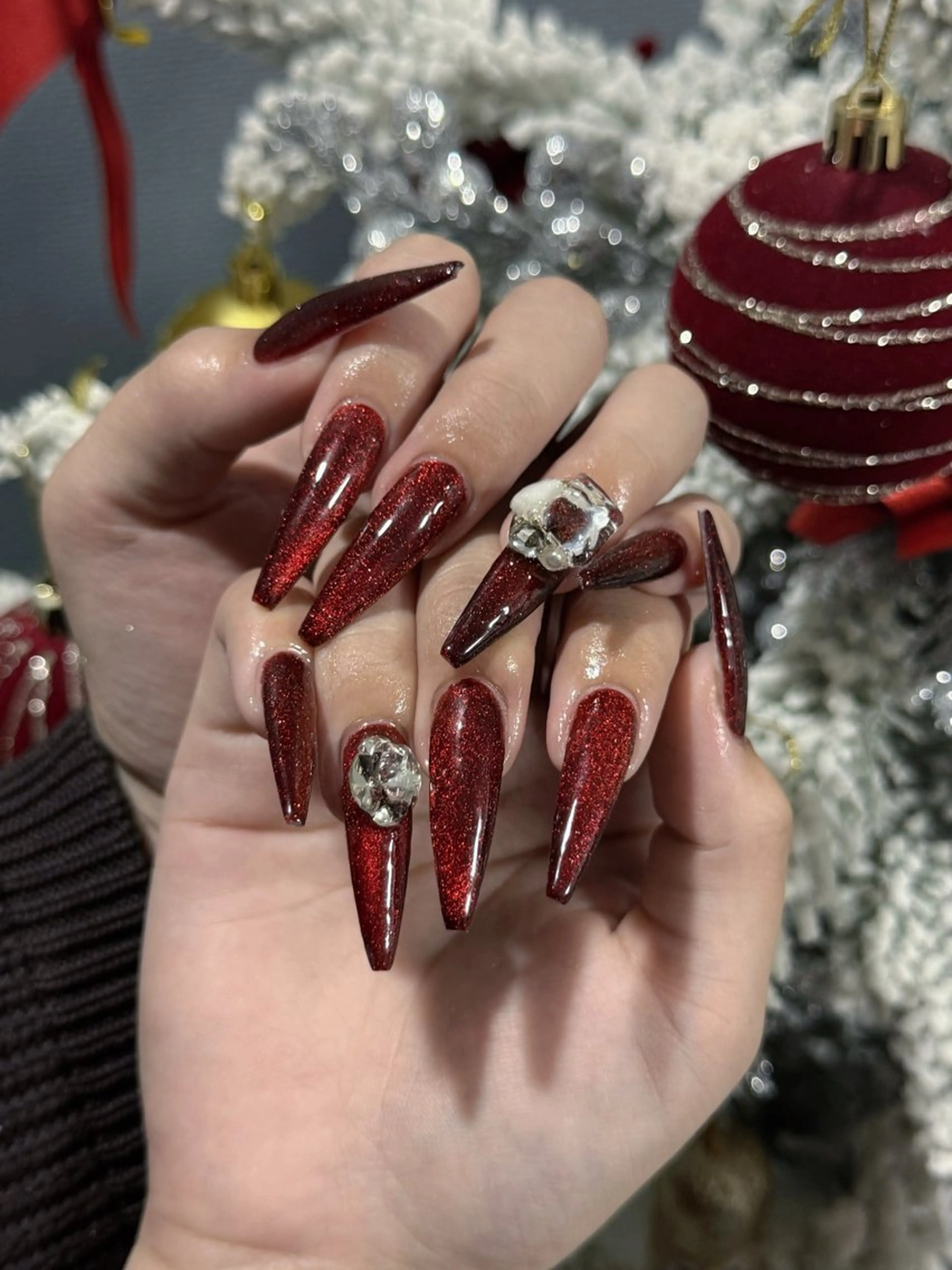 ネイル アートネイル キラキラネイル ラメ(グリッター) マグネットネイル ニュアンスネイル ハンドネイル Kitty Nailのネイルデザイン