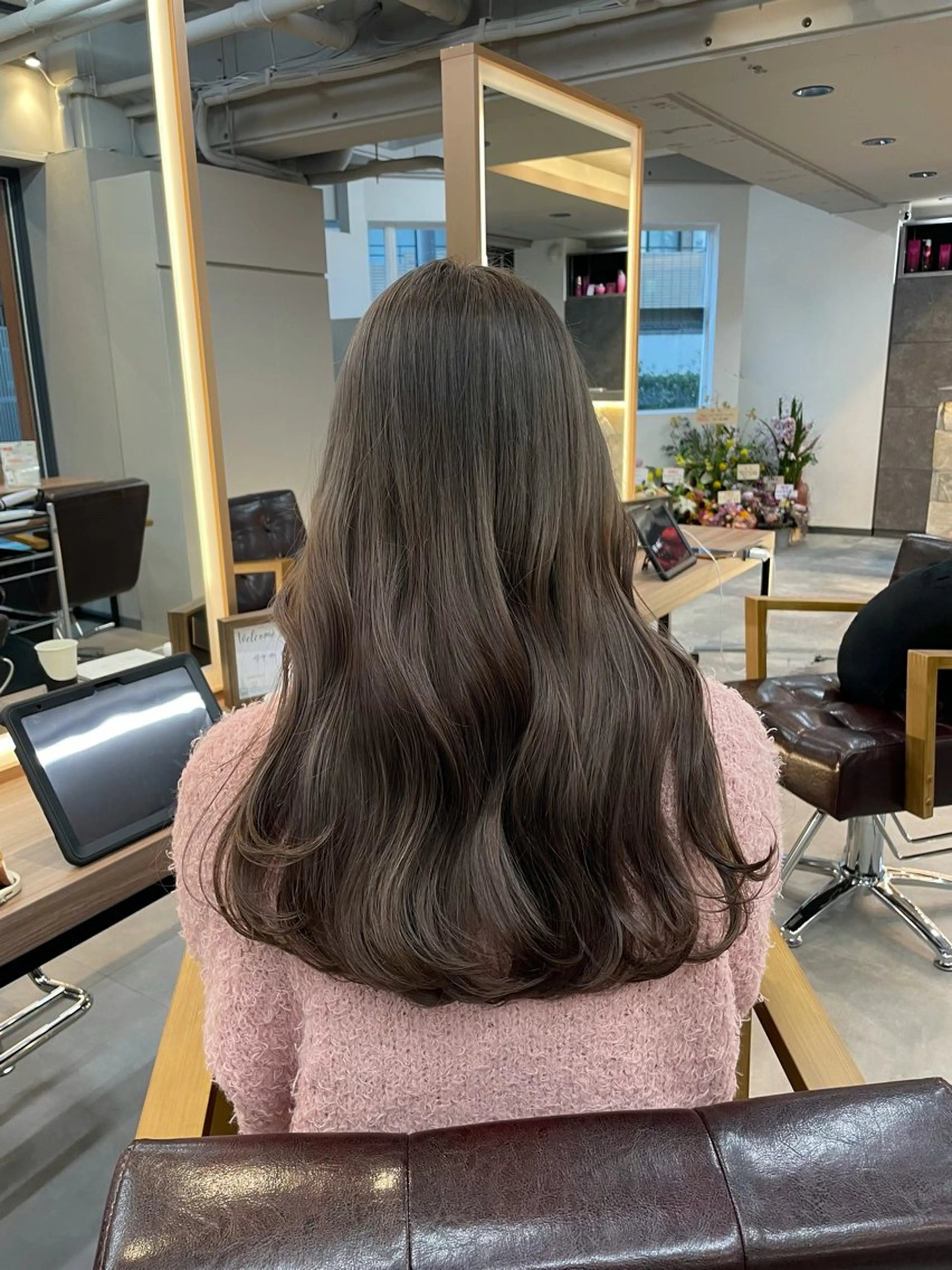 ロング ヘアカラー 髪質改善カラー🫧 横浜/liberteのヘアスタイル