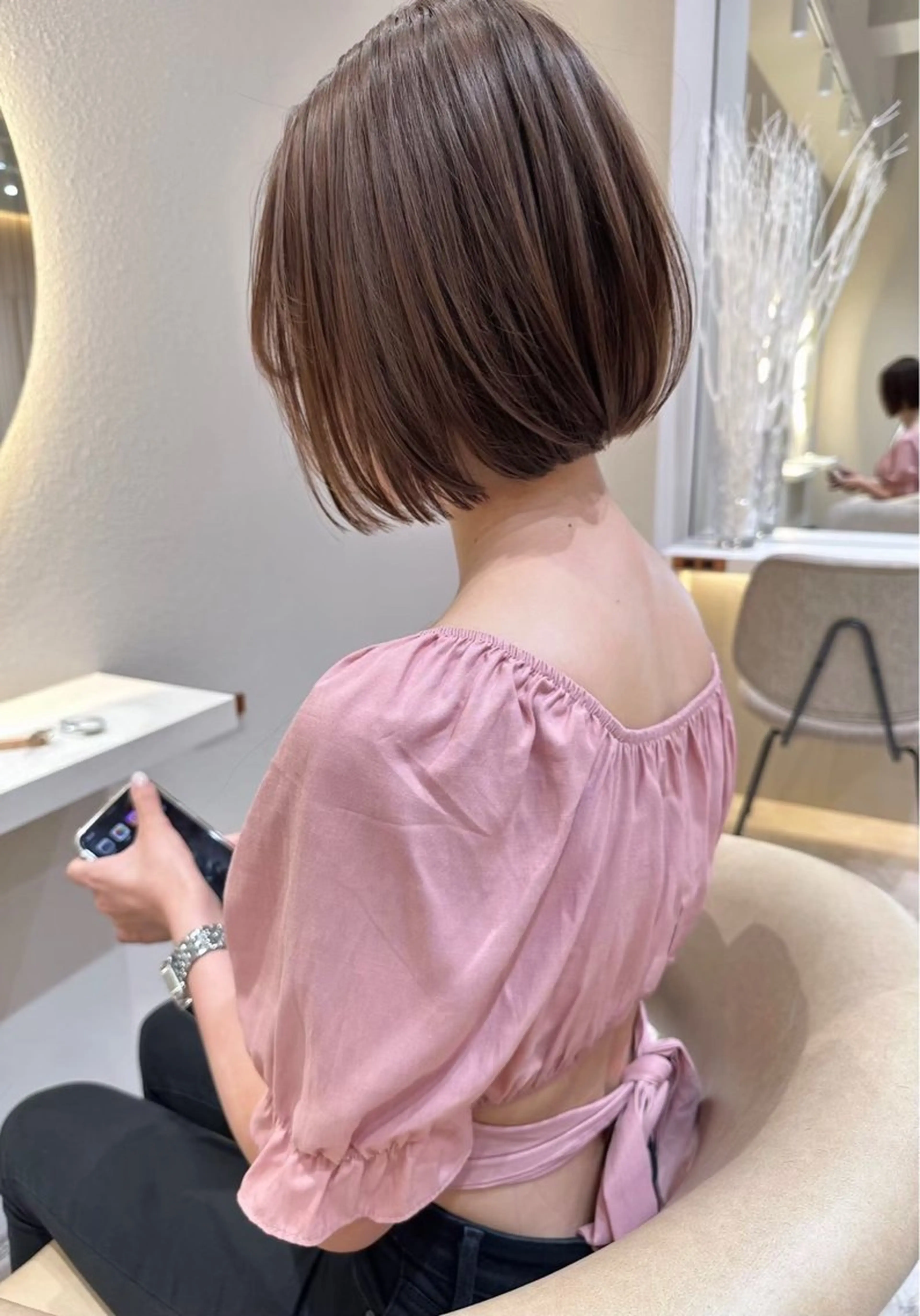 【❣️ボブ、ショート限定❣️カット無料✂️】➕トリートメント付き✨土曜日20時～リクエストのみ！の写真