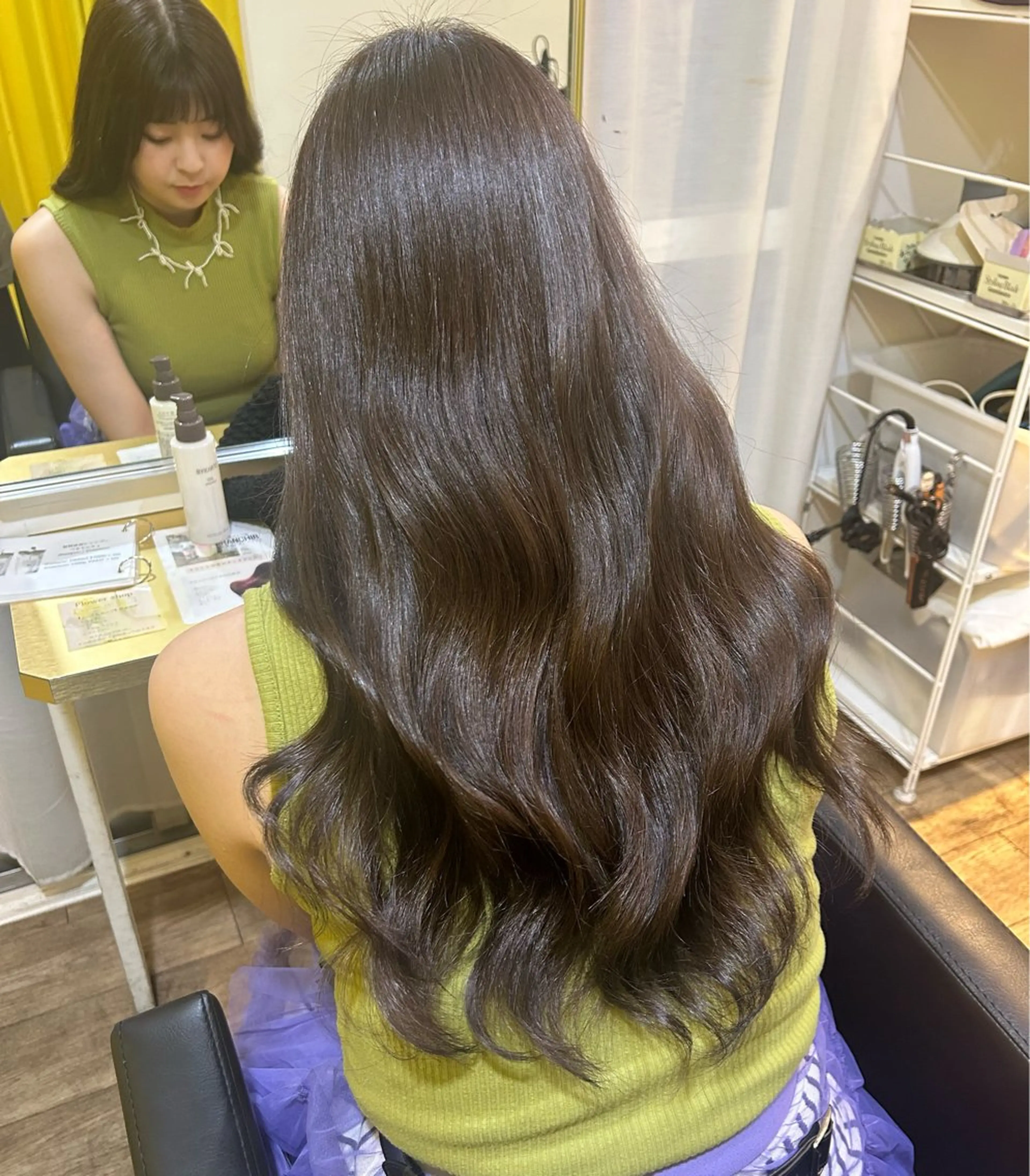 ロング カラー 黒髪 ブルーカラー ブルーブラック ブラウンカラー 透明感カラー ブリーチなしベージュ /ヘアセット/ミユのヘアスタイル