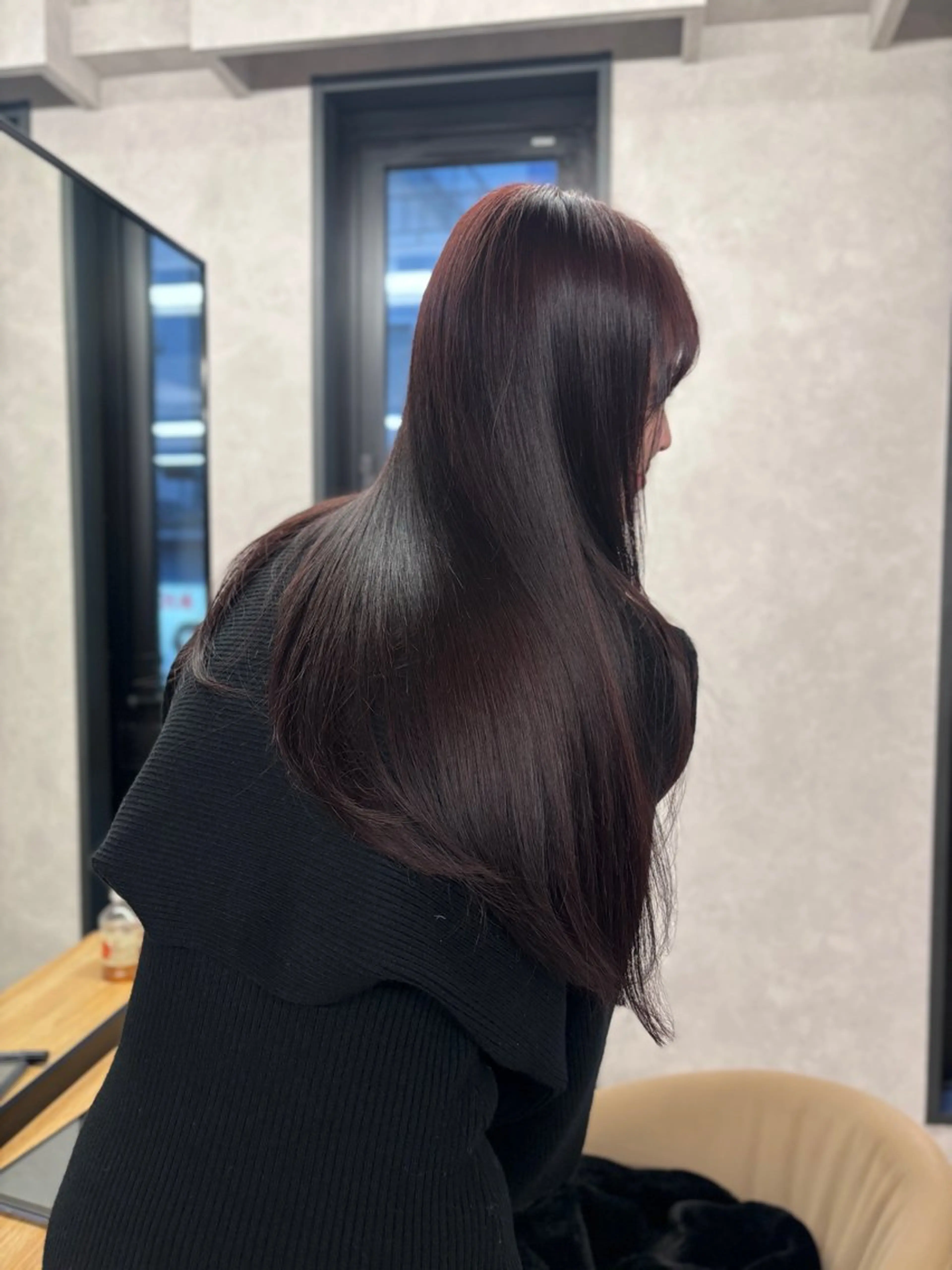 ロング カット ヘアカラー 縮毛矯正 トリートメント チバ タクミのヘアスタイル