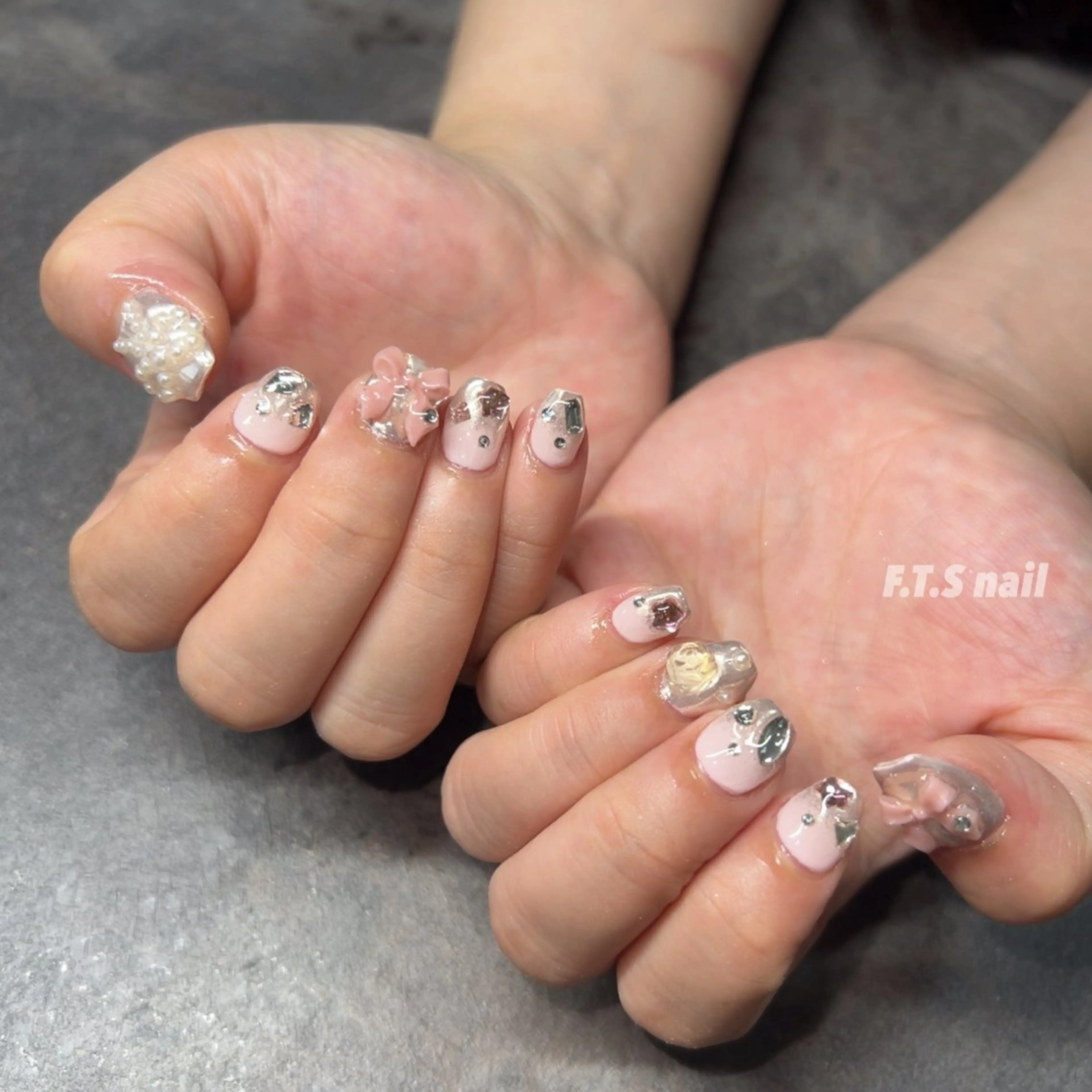 ネイル F.T.S nailのネイルデザイン