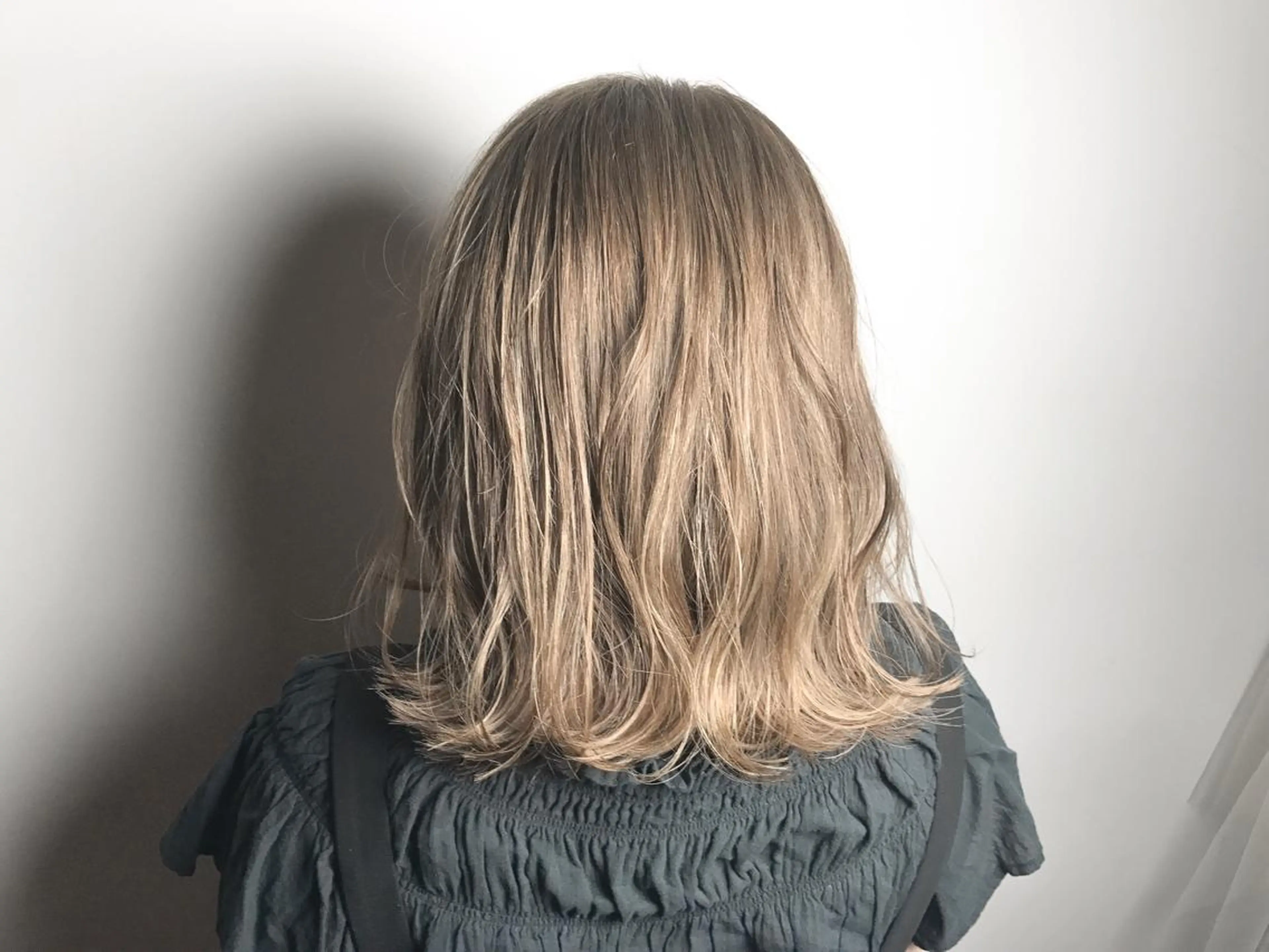 ミディアム カラー ショート/レイヤー なら石井知希のヘアスタイル