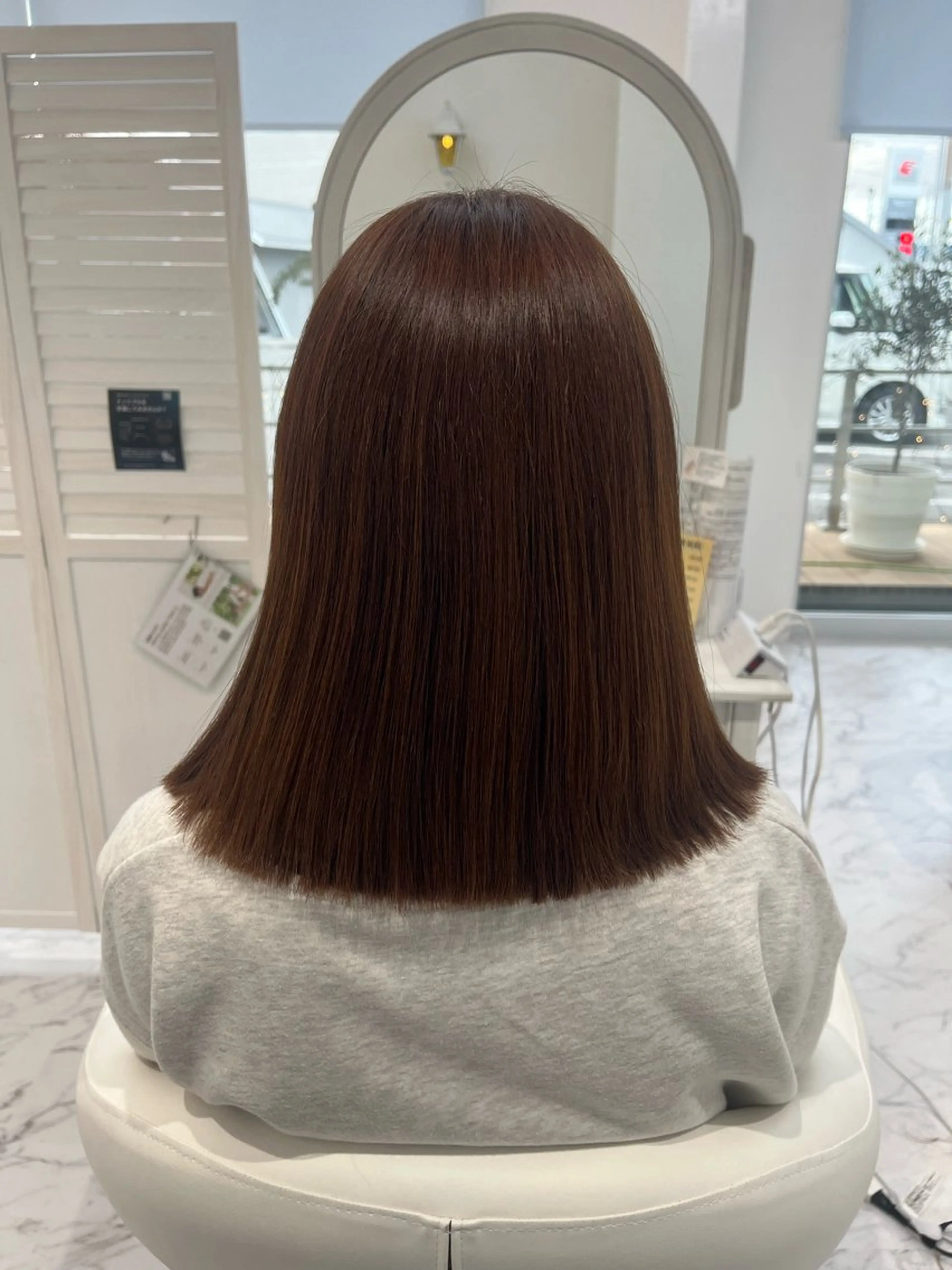 ミディアム u nagomiのヘアスタイル