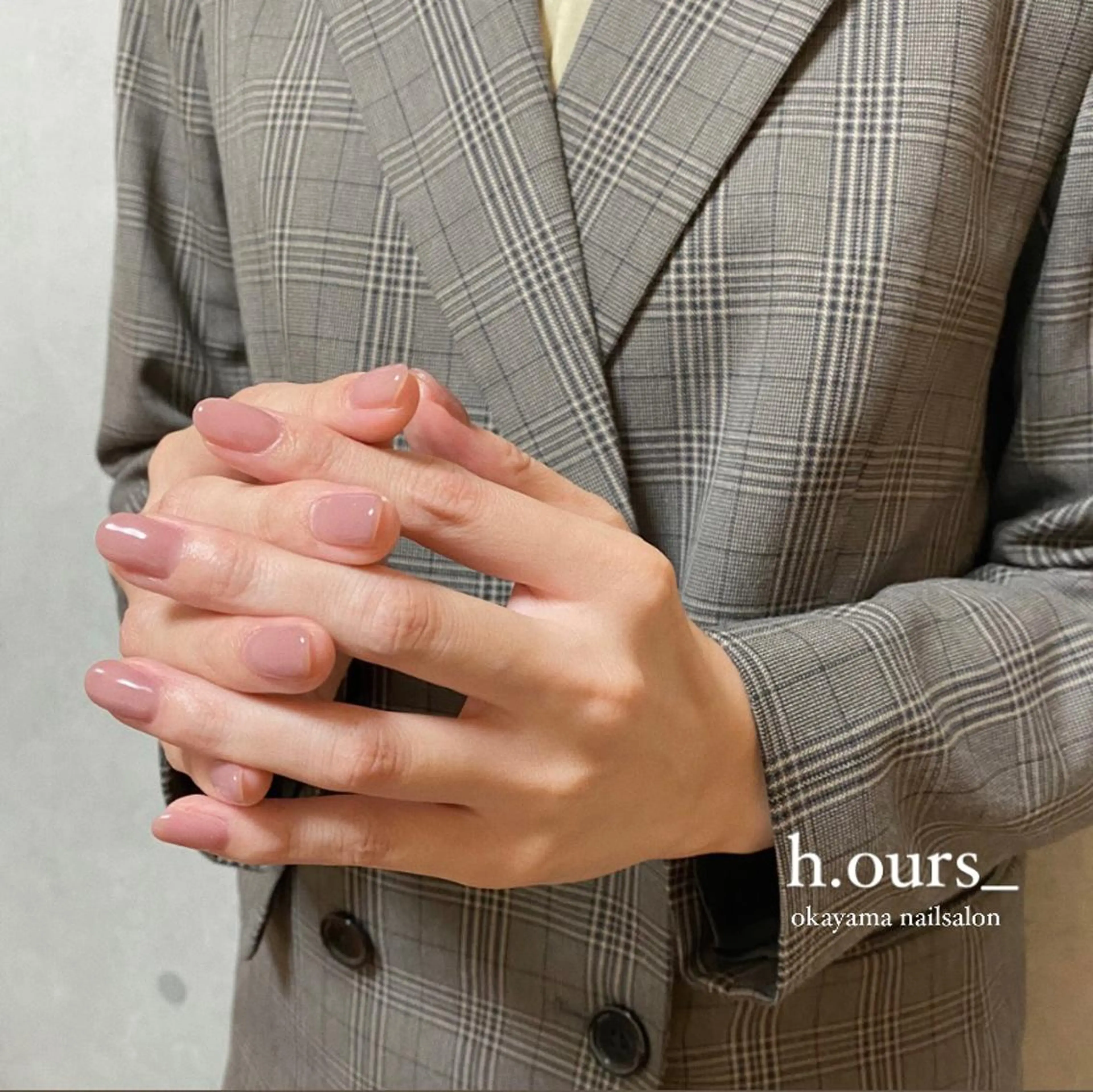 ネイル ジェルネイル ワンカラーネイル シンプルネイル h.ours _のネイルデザイン
