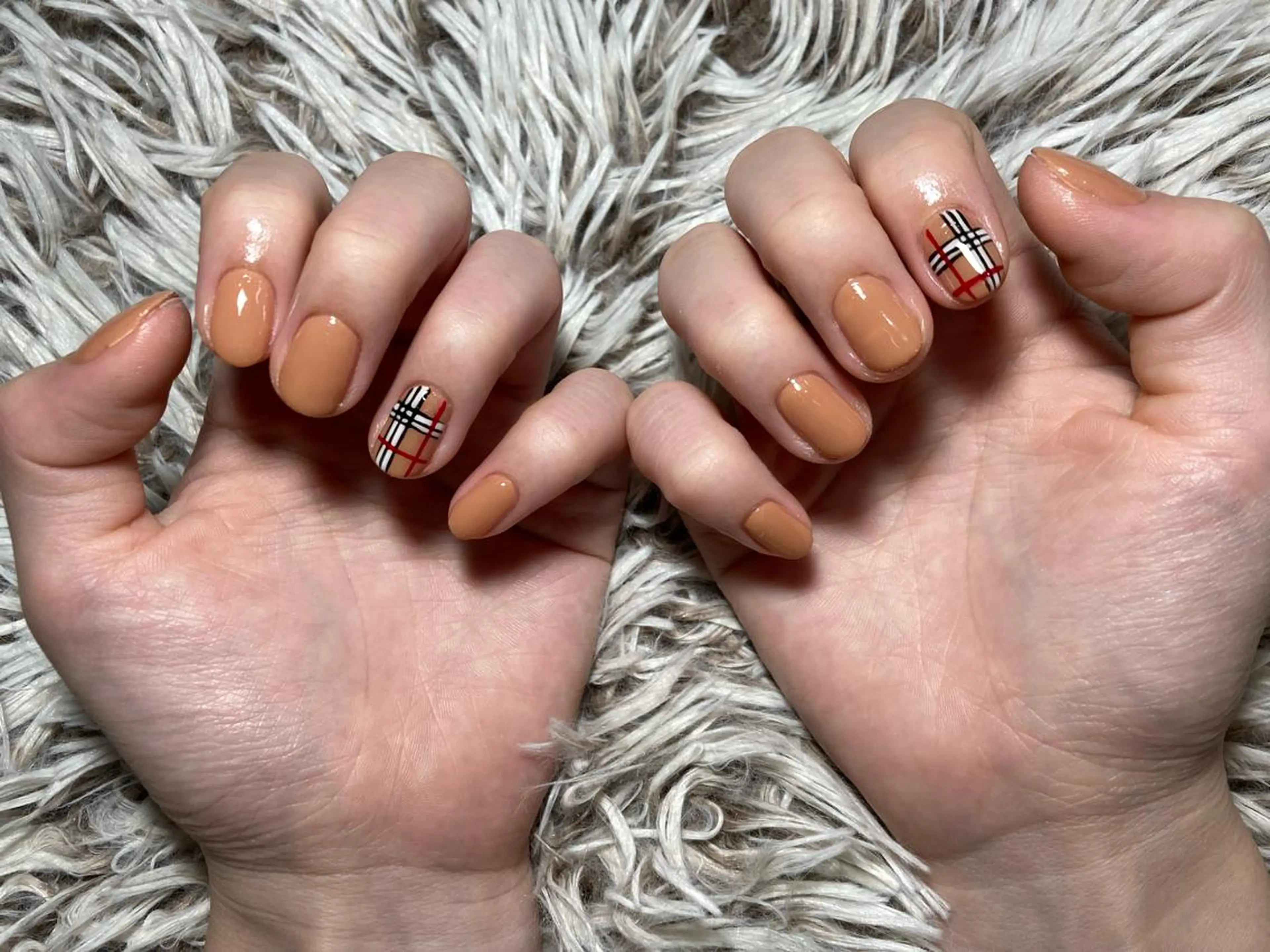 ショート ネイル ハンドネイル フットネイル ✴︎ Delightのネイルデザイン