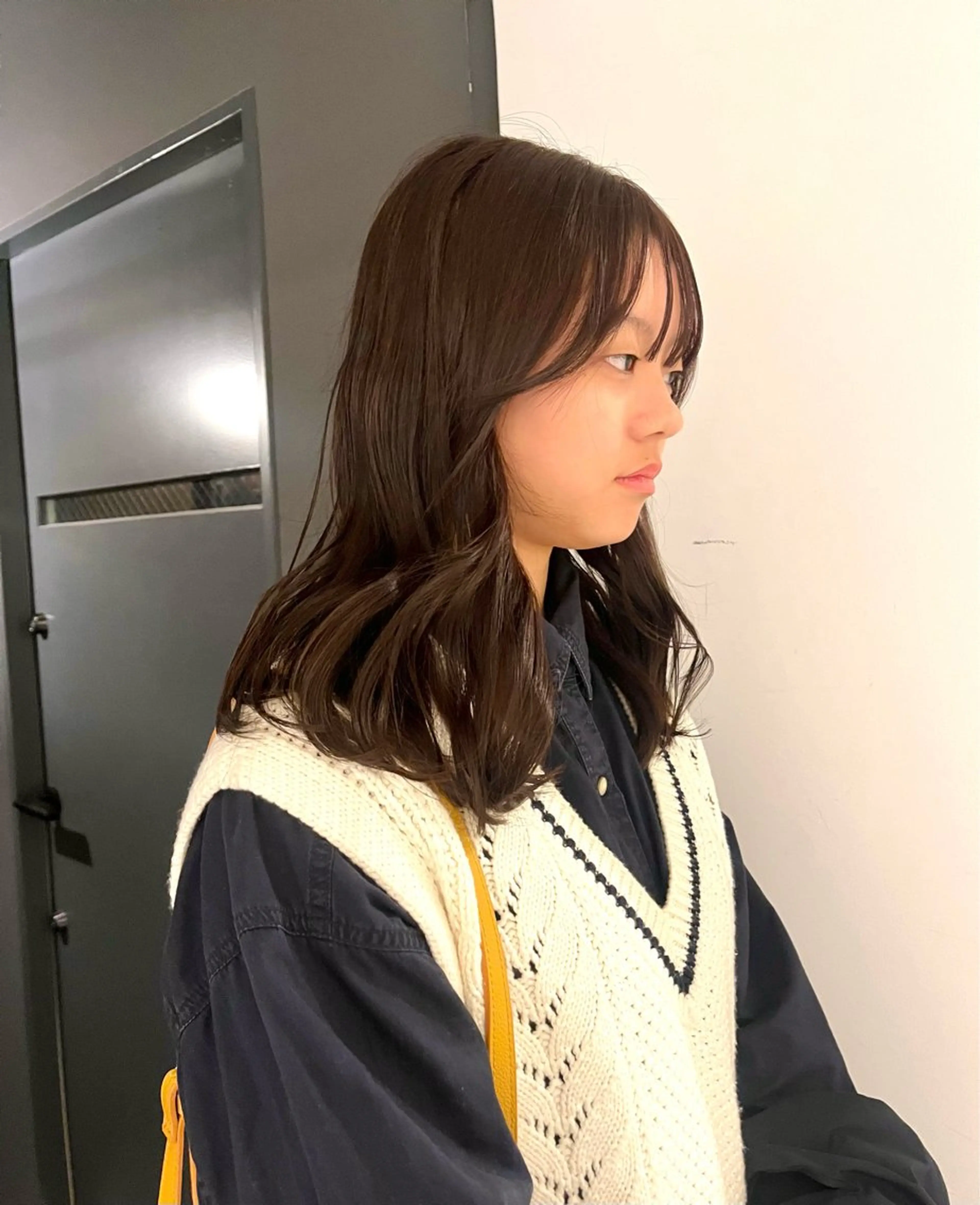 セミロング 卒業式のヘアスタイル カット ヘアカラー トリートメント あやか/ベージュ /透け感カラーのヘアスタイル