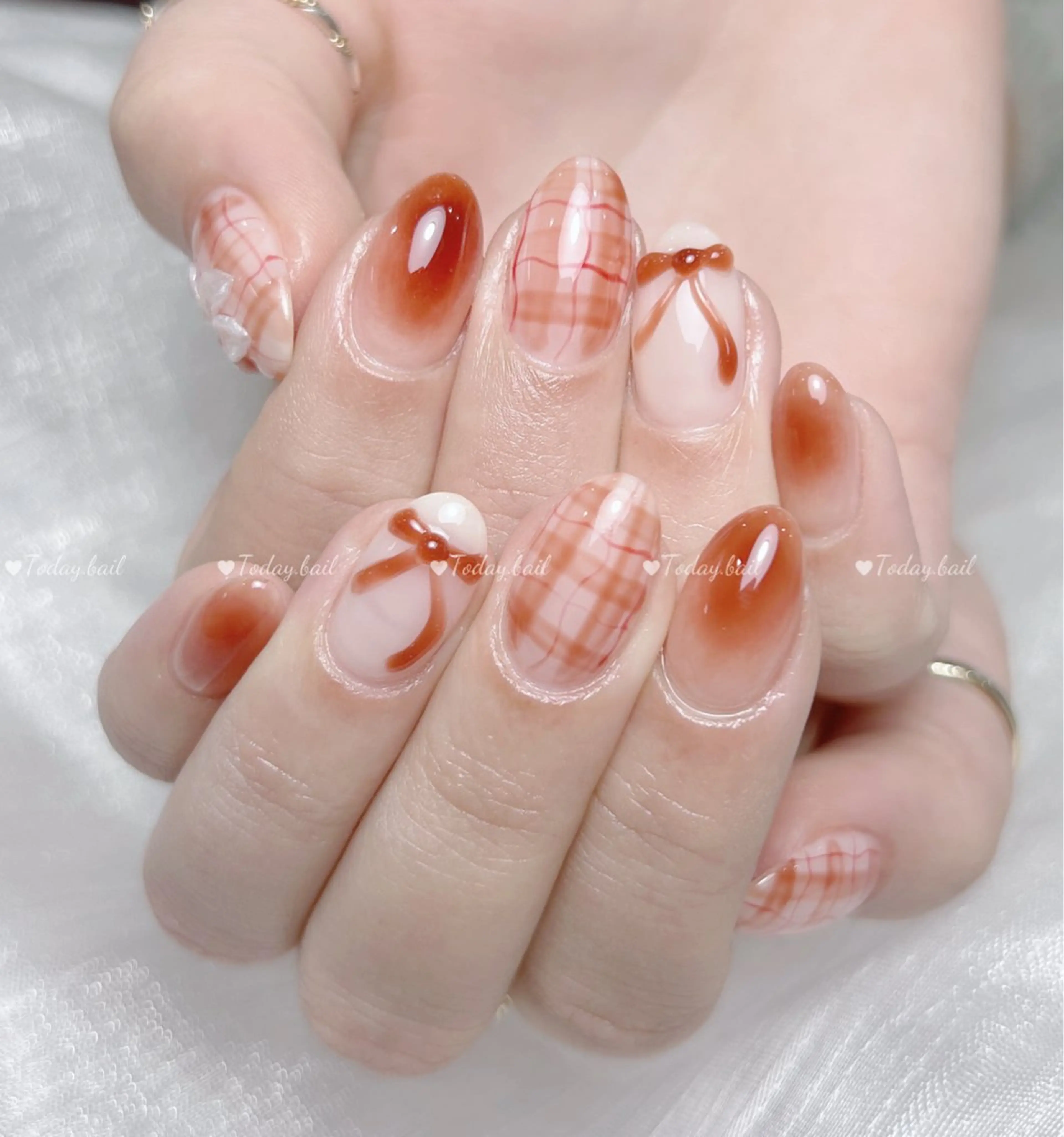 ネイル ハンドネイル 🎀Today nail💅のネイルデザイン