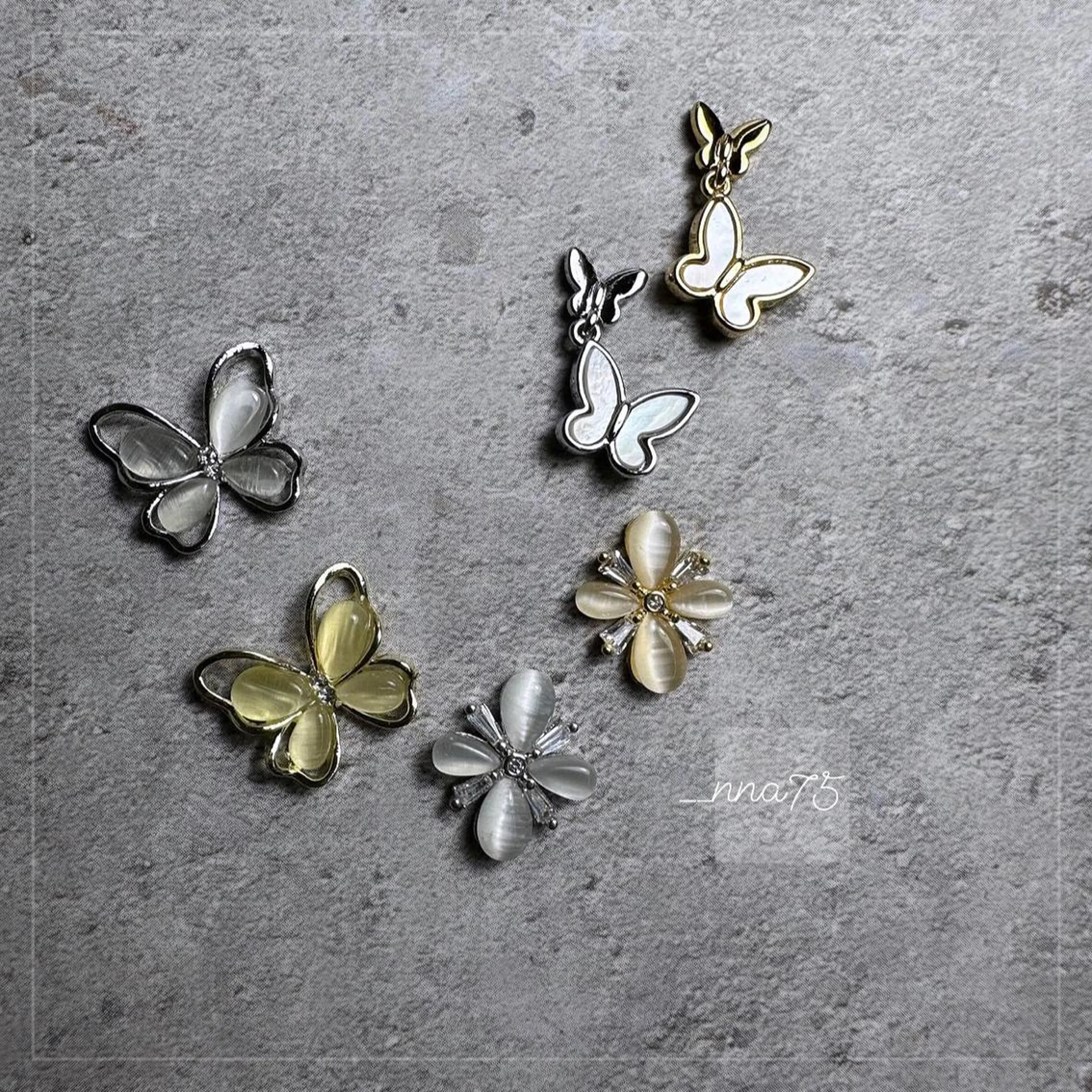 ネイル GRANDE OSU Anna 🧸💛のネイルデザイン