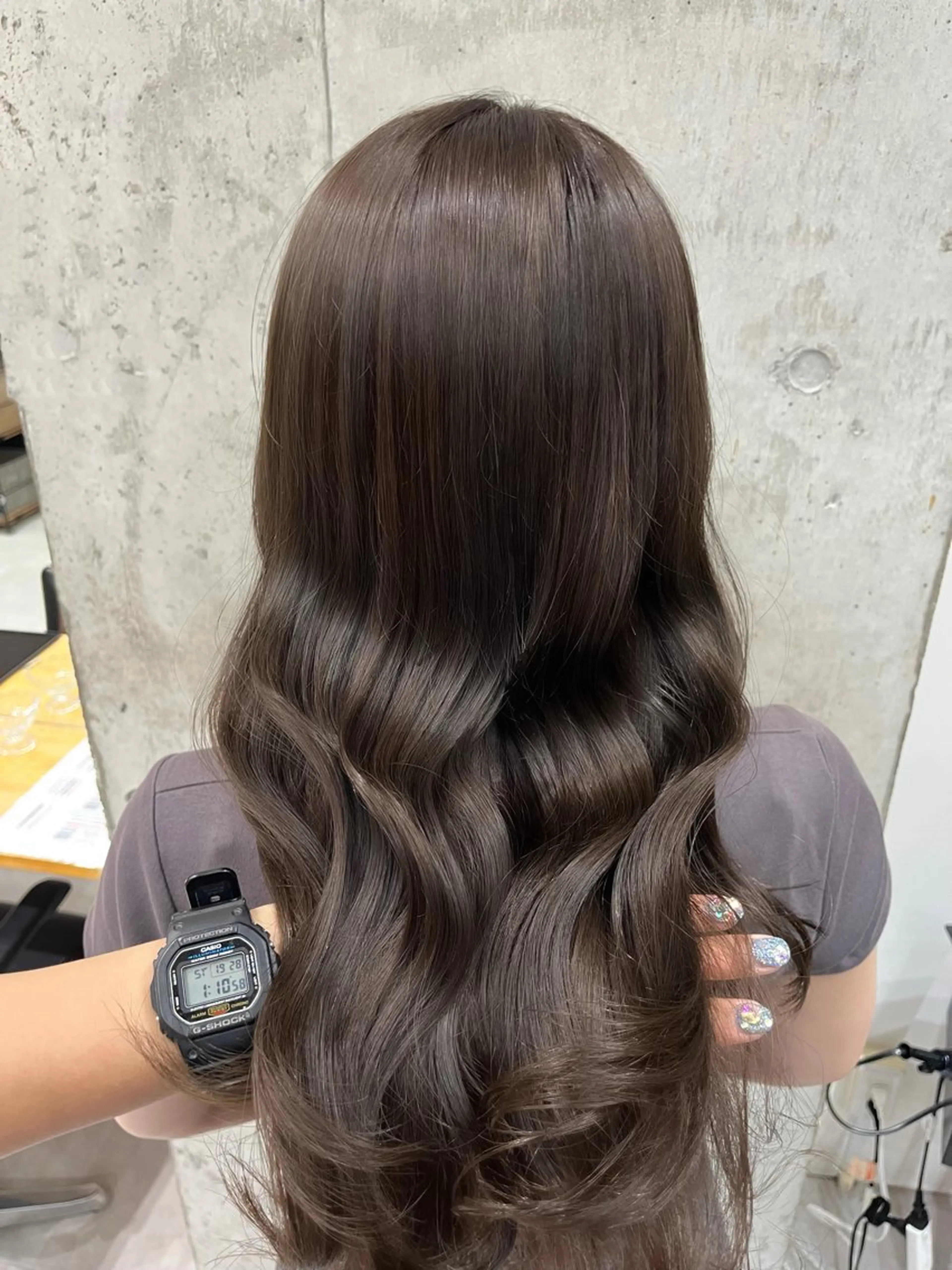 ロング カラー カット ヘアカラー トリートメント ブリーチなし 暖色カラー/井上あいのヘアスタイル