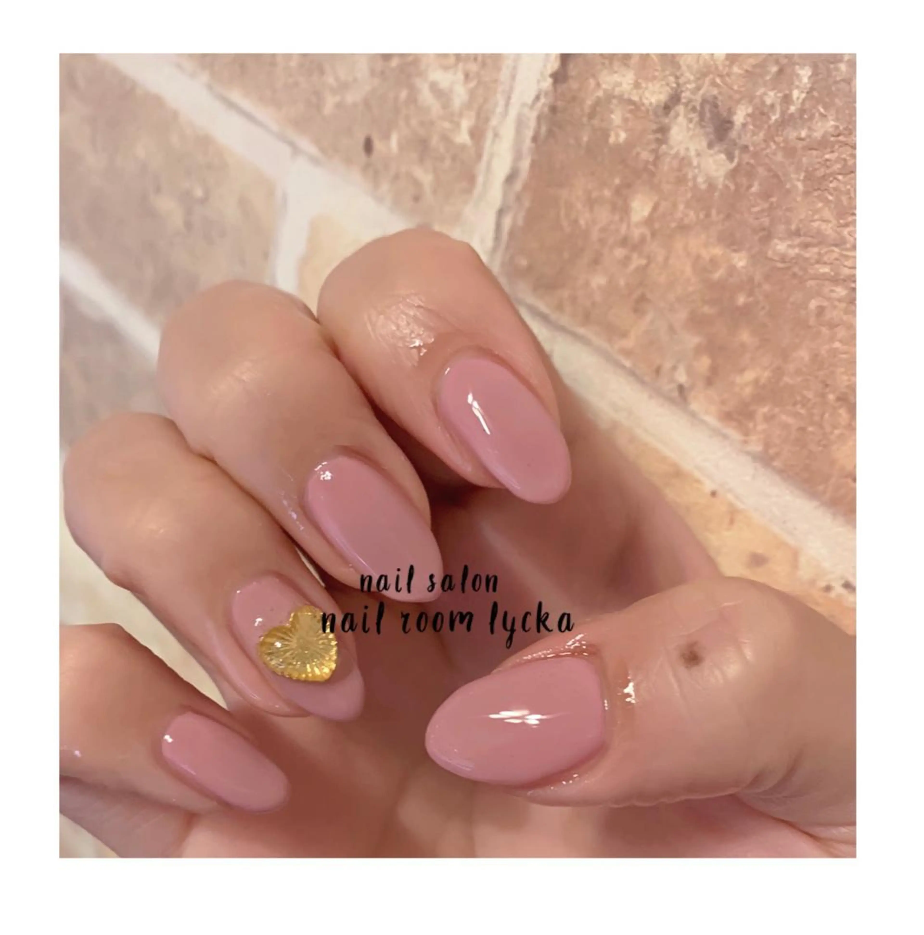 ネイル ﾈｲﾙﾙｰﾑﾘｯｶ 𝐦𝐚𝐲𝐮のネイルデザイン