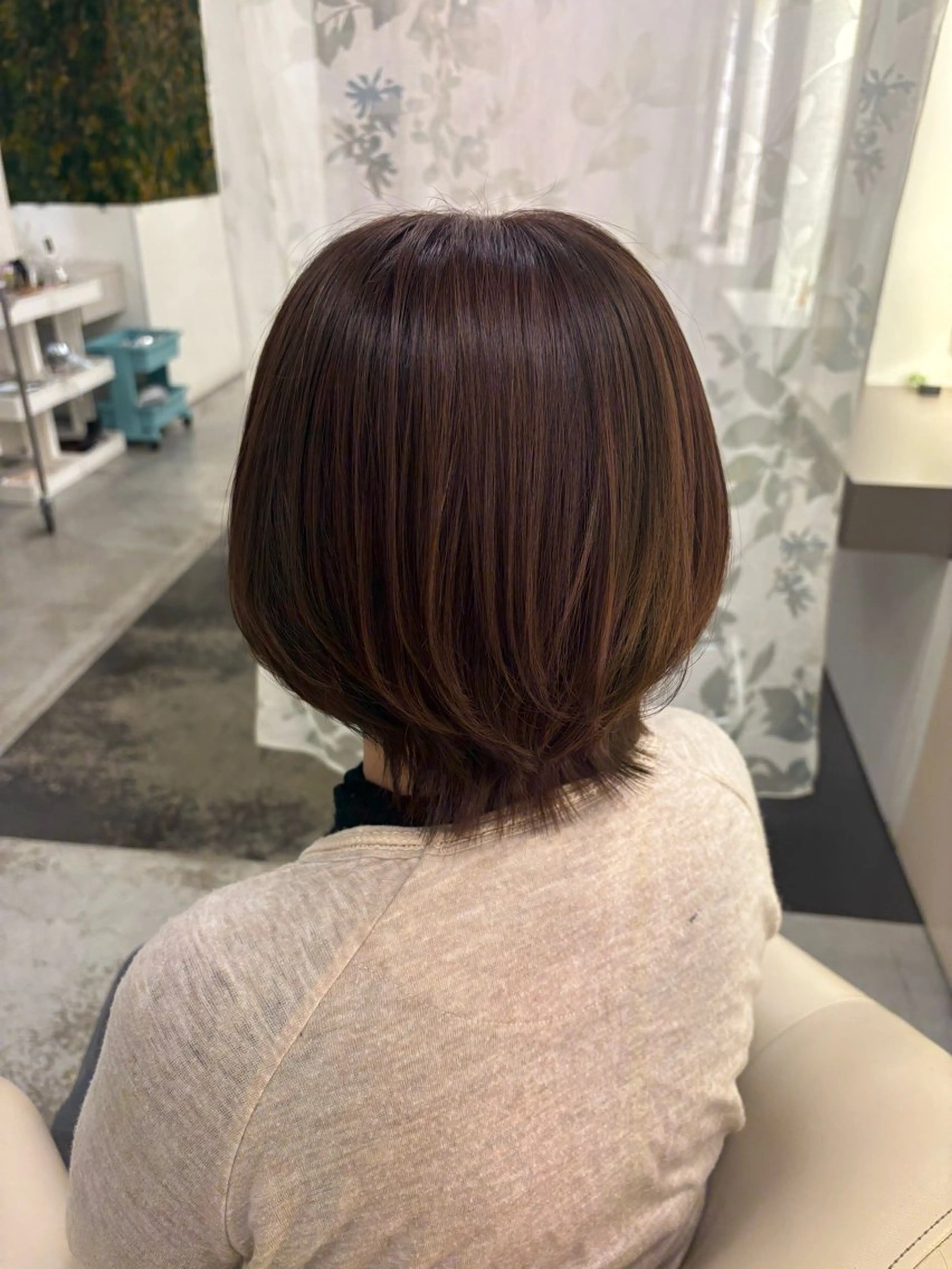 ミディアム カット ヘアカラー 田村 匡世のヘアスタイル