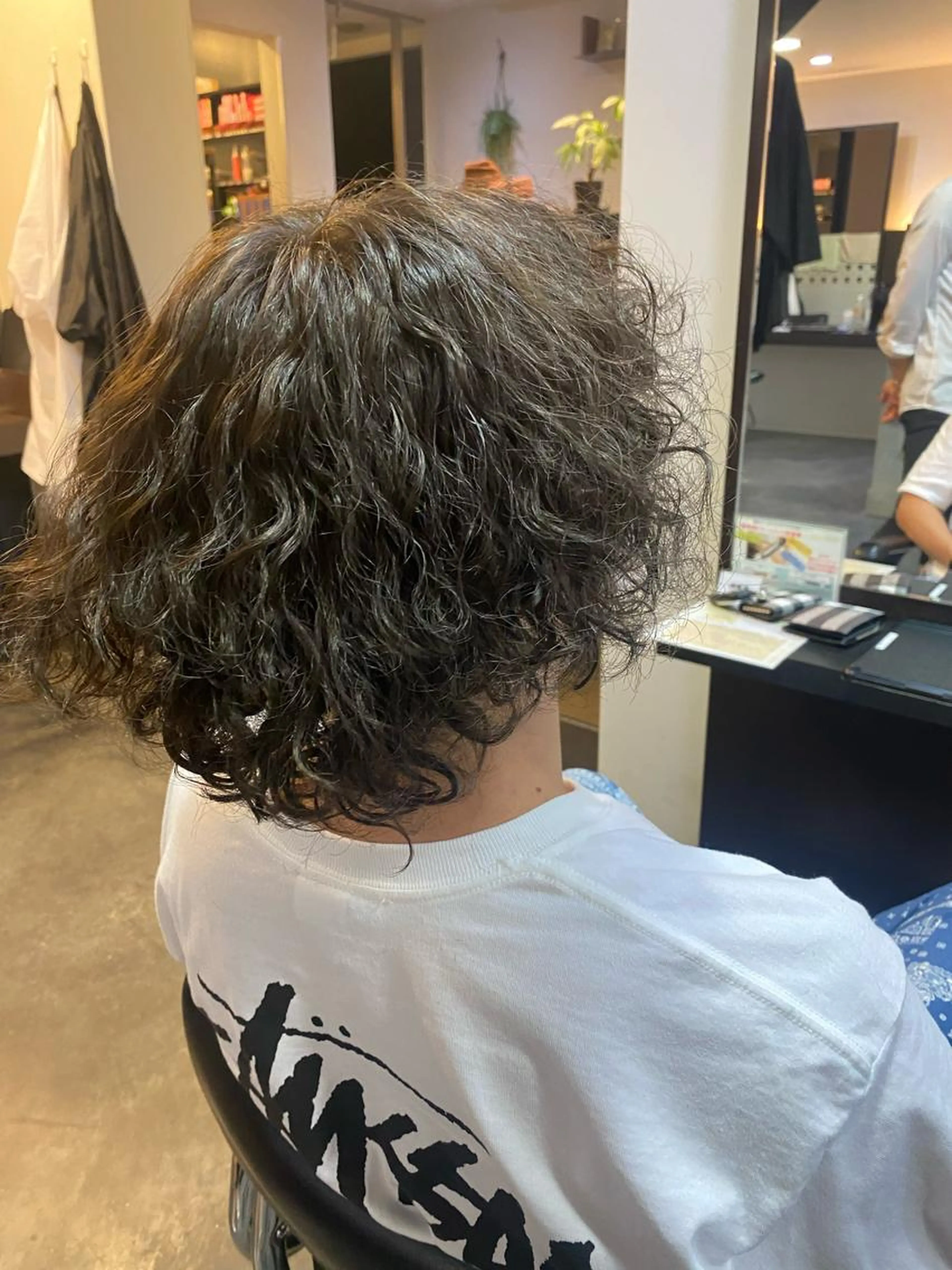 【メンズカット＋メンズパーマ】マイクロバブルシャンプー付【nui 茨木】の写真