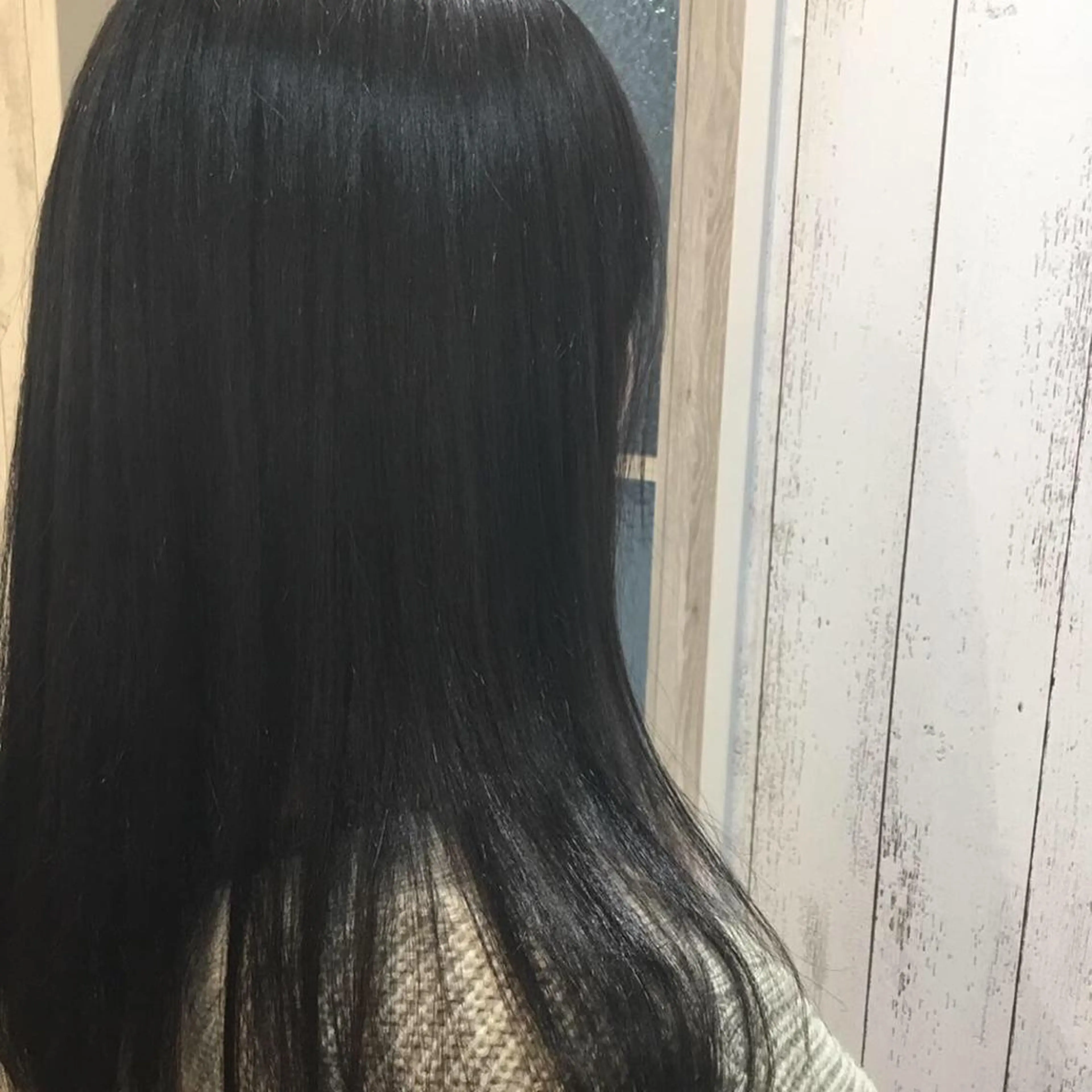 セミロング カラー パーマ embrace エンブレイスのヘアスタイル