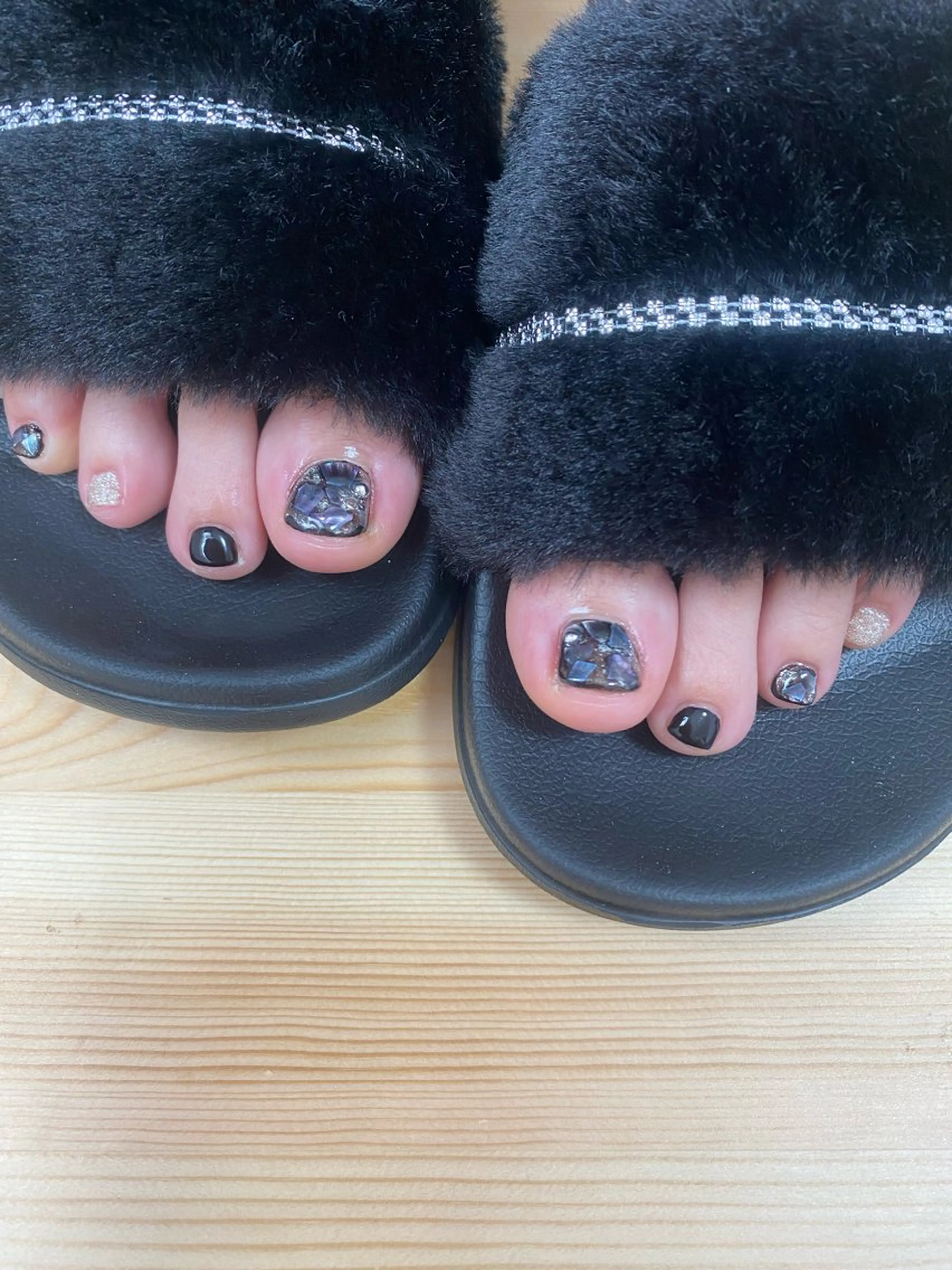 ネイル フットネイル 7e. Nailのネイルデザイン