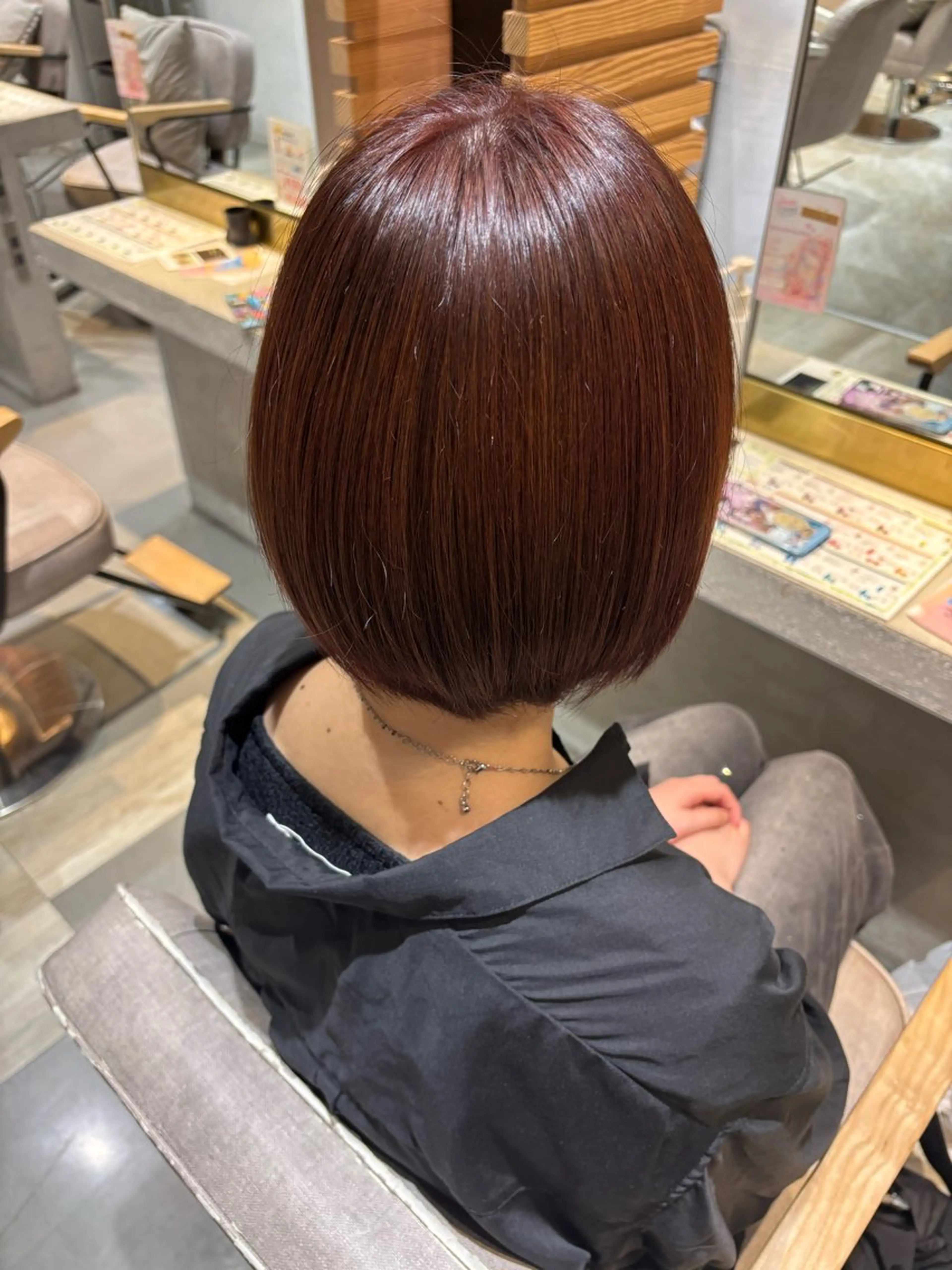 ショート カラー ブラウンカラー レッドカラー ヘアカラー fizelle Harutoのヘアスタイル