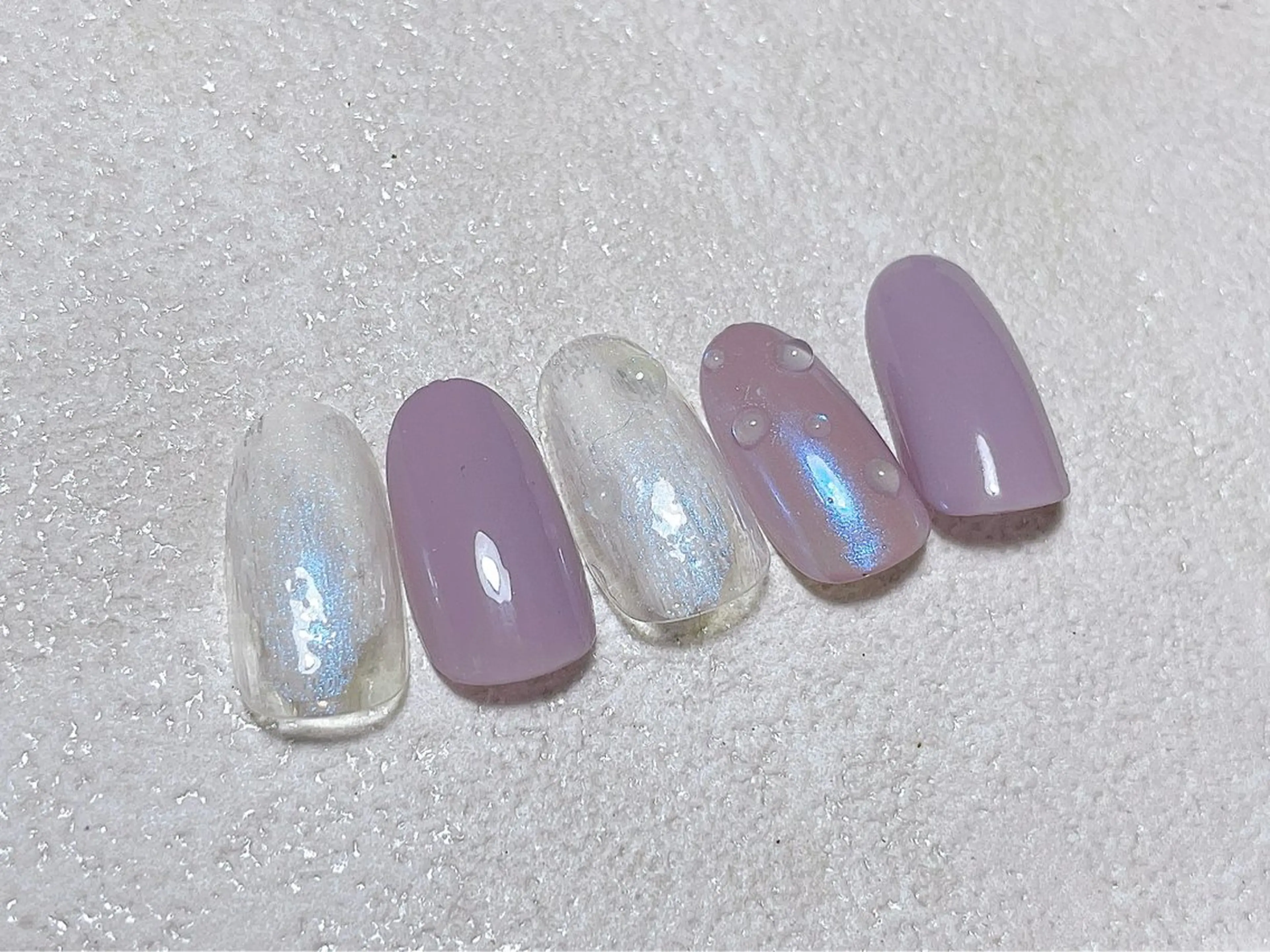 ネイル オーロラネイル フラワーネイル フットネイル フレンチネイル ジェルネイル ハンドネイル mogunail &blowのネイルデザイン