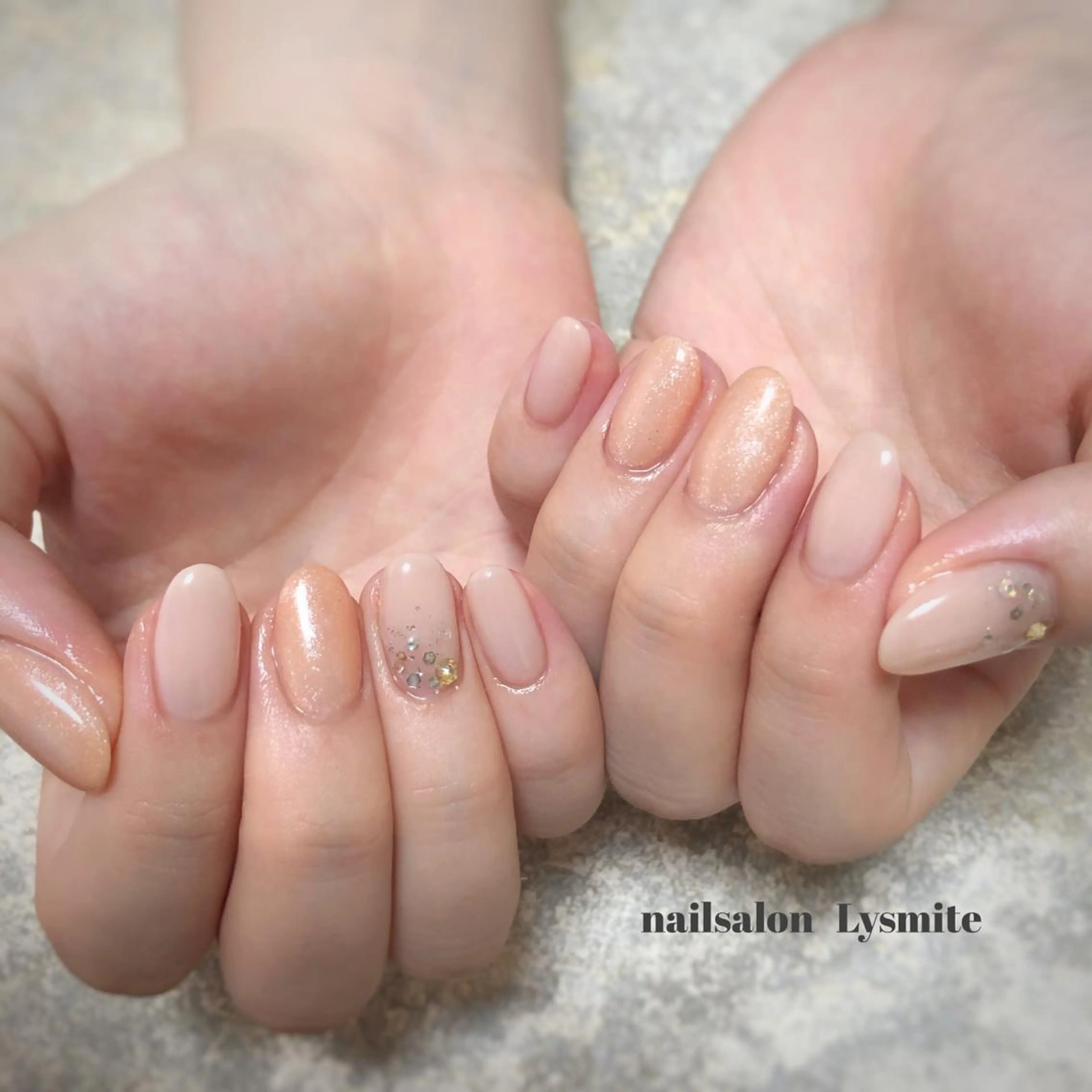 ネイル シンプルネイル ハンドネイル 岩本 美香のネイルデザイン