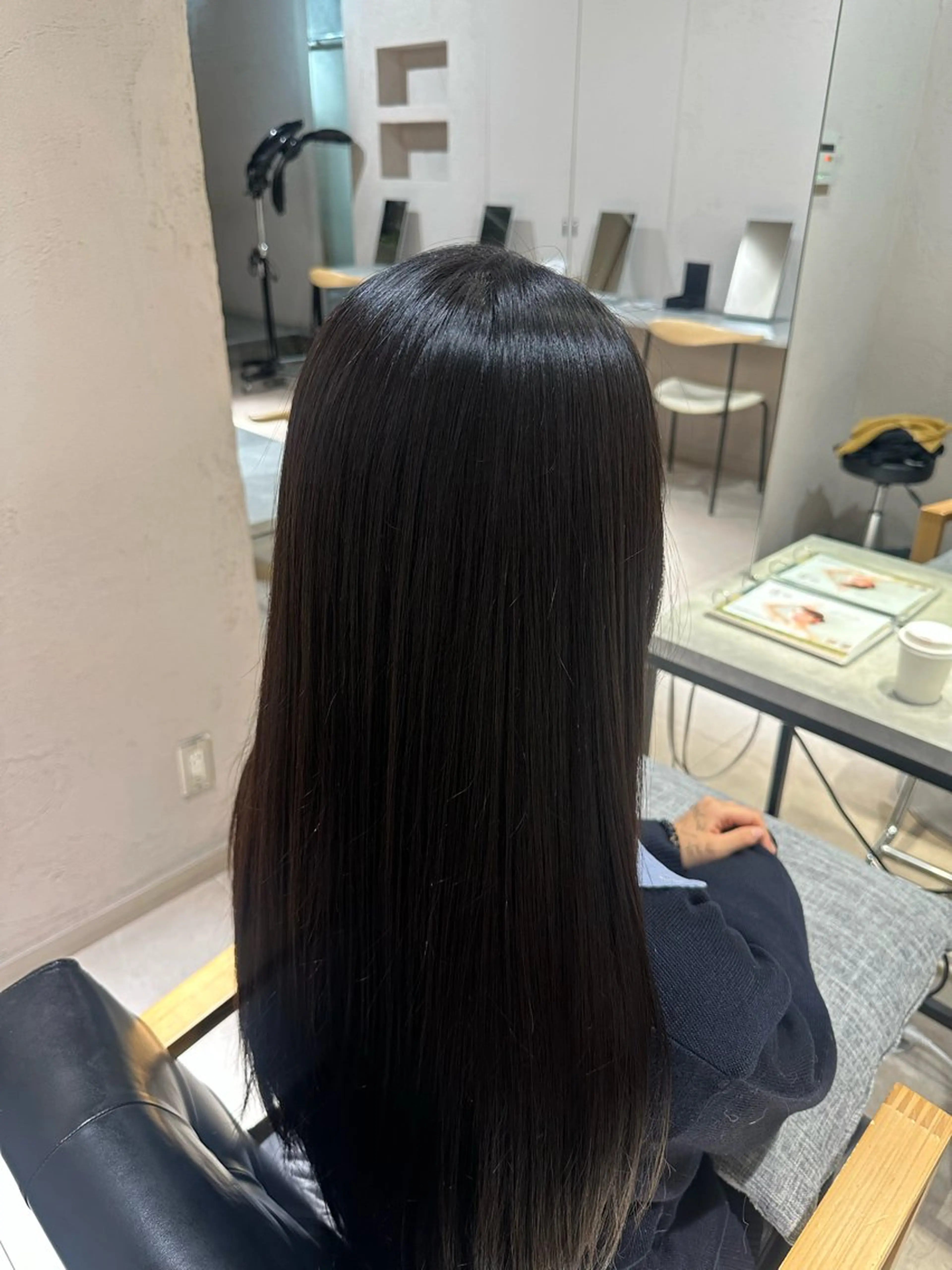 セミロング Unami/新宿 TSUKIのヘアスタイル