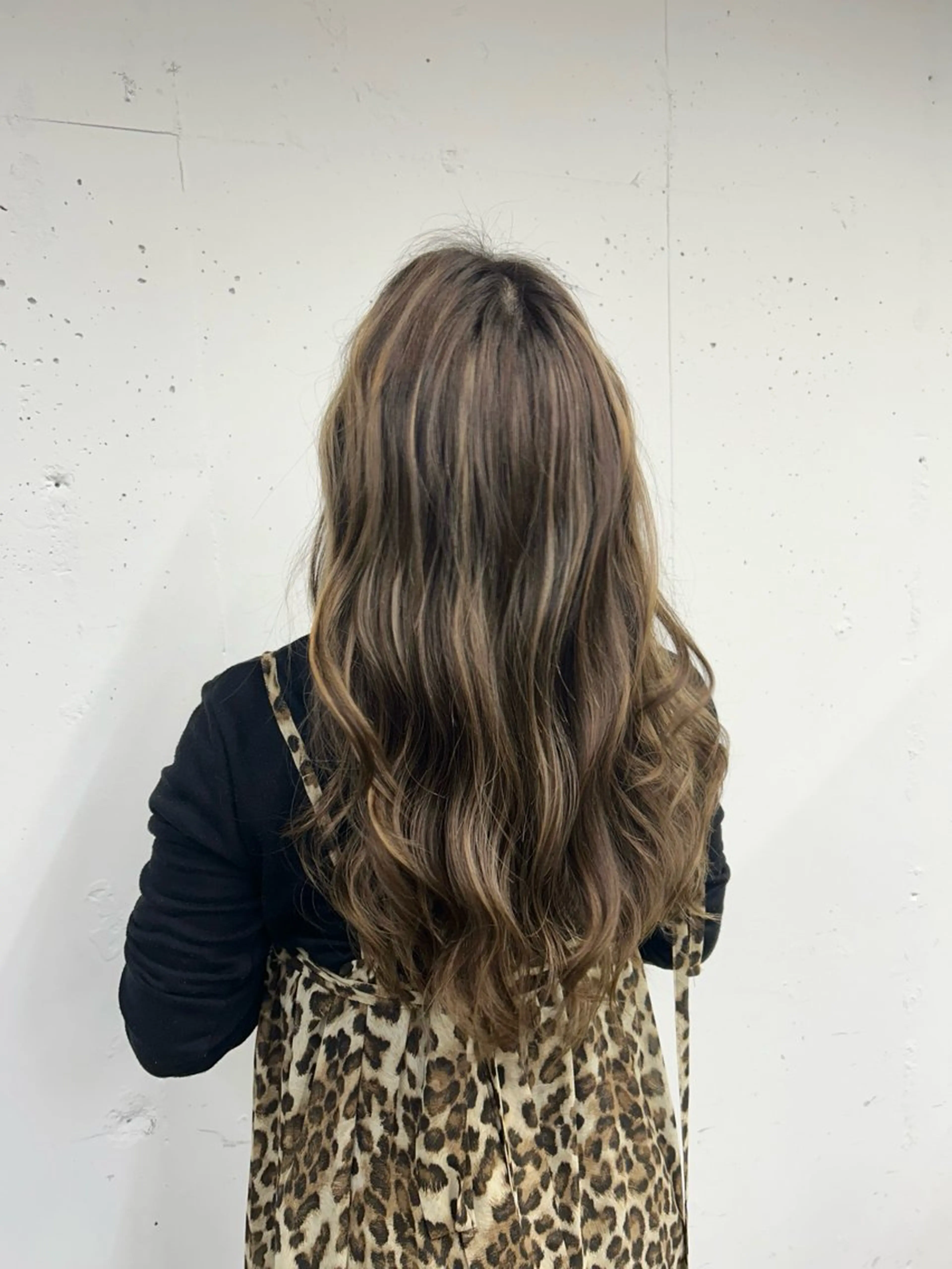 ロング カラー ベージュカラー ブリーチ EGAO /藤沢/海外ヘアのヘアスタイル