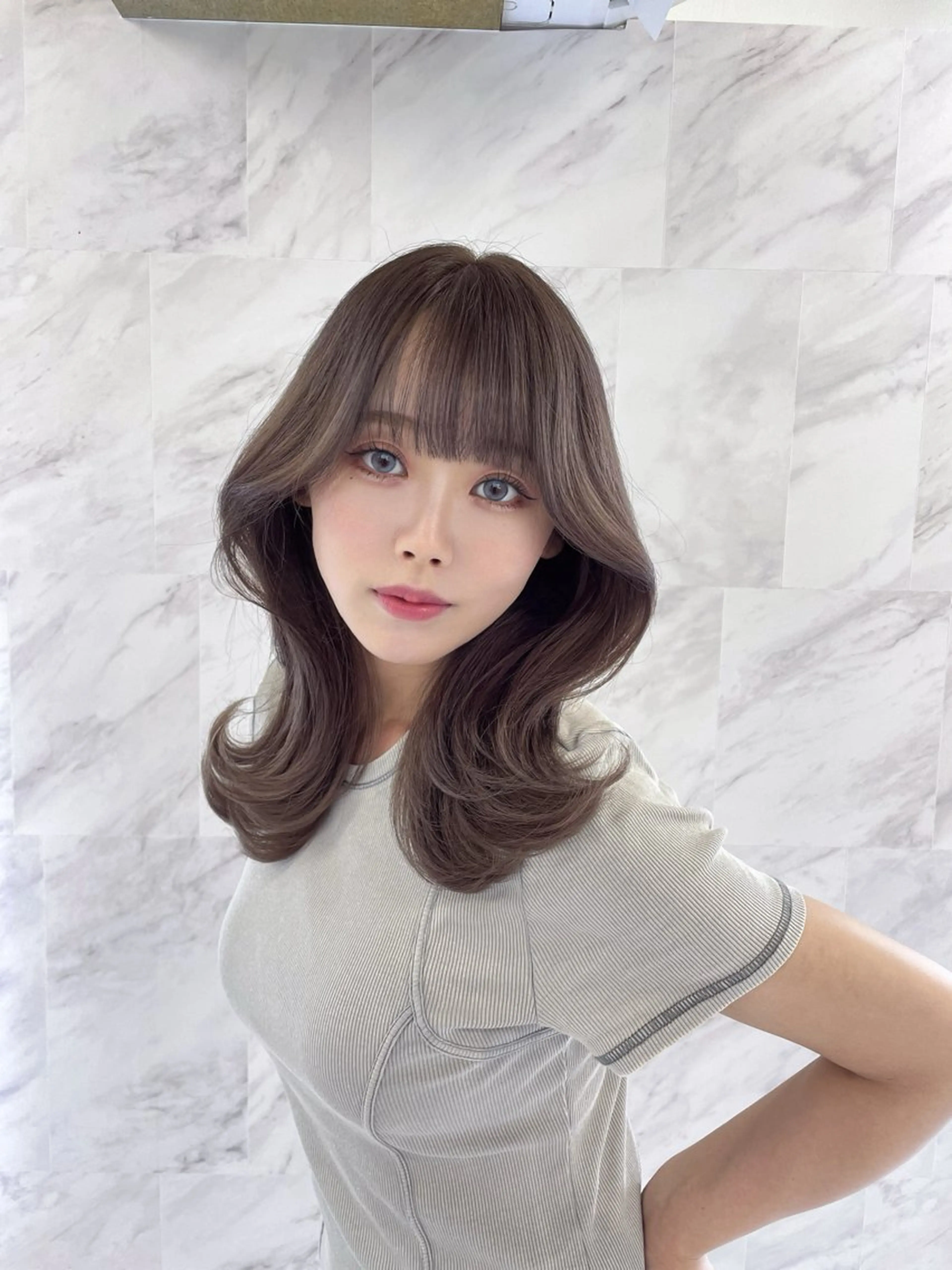 セミロング くびれヘア レイヤーカット 🦋韓国hair🦋 エクステ店長sakiのヘアスタイル