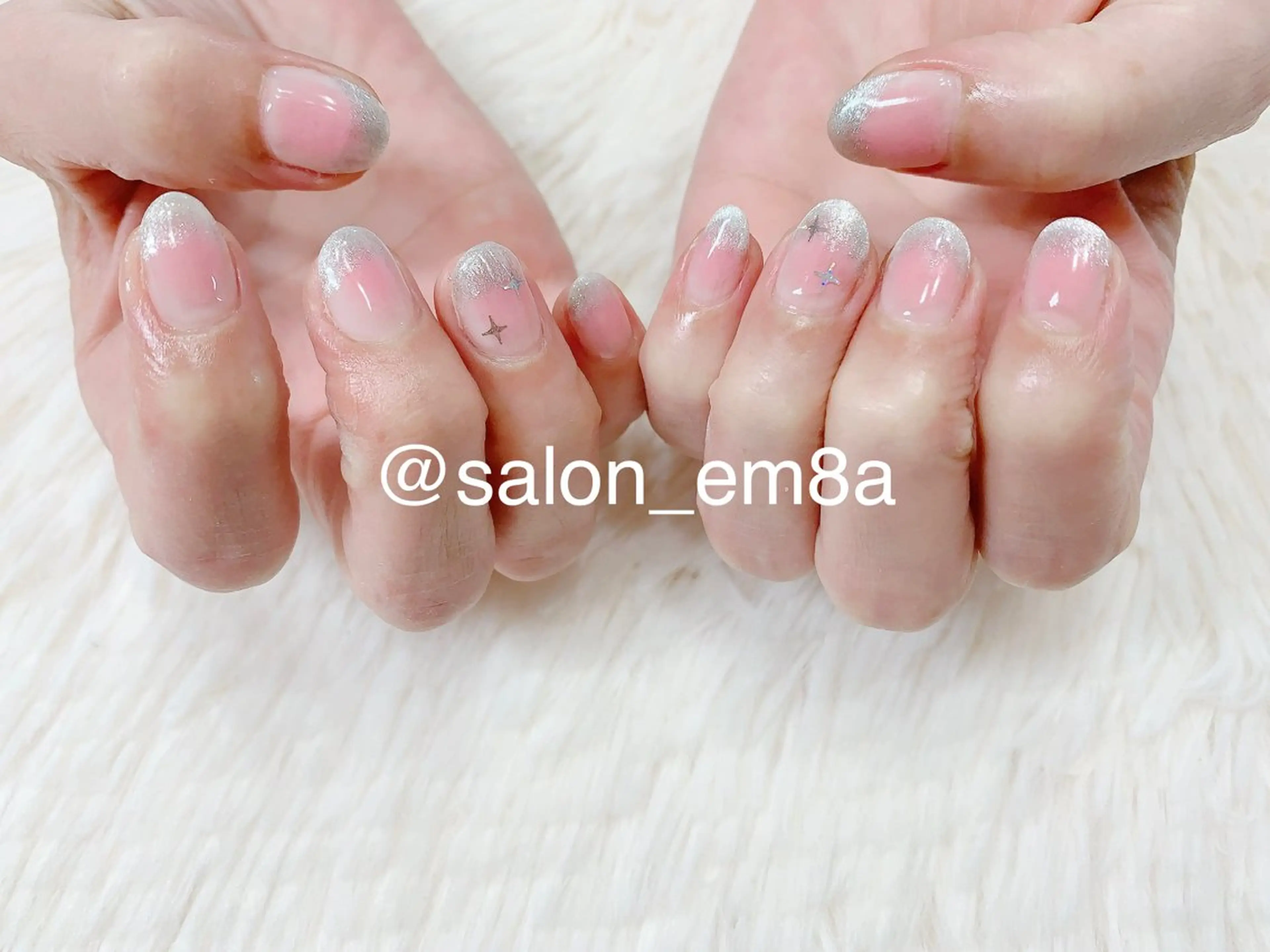 ネイル チークネイル ジェルネイル マグネットネイル 持ち込み salon EM&A emiのネイルデザイン