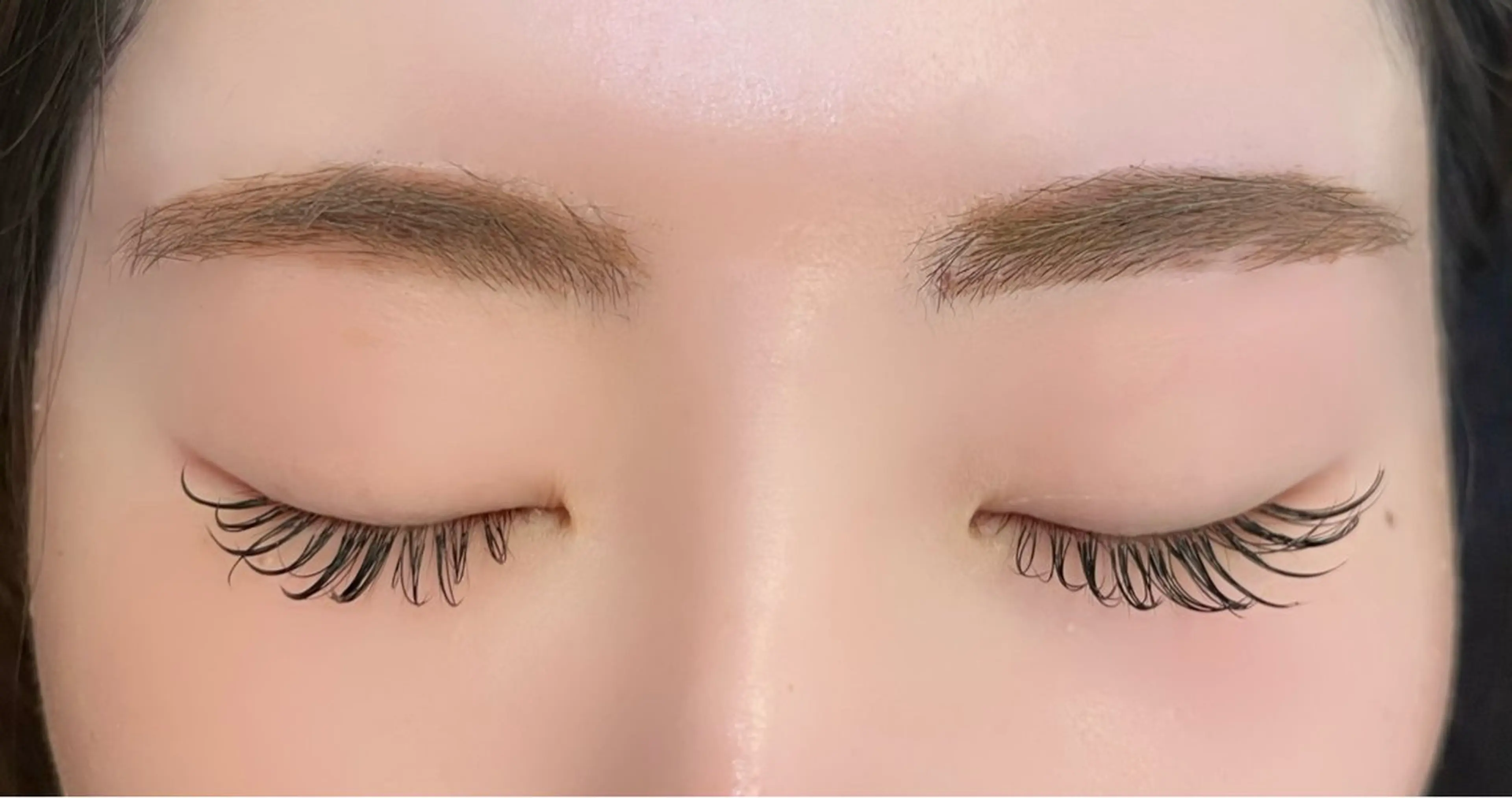 マツエク・マツパ 岡本葵子カットモデル ┊束感マツエクのマツエク・マツパデザイン