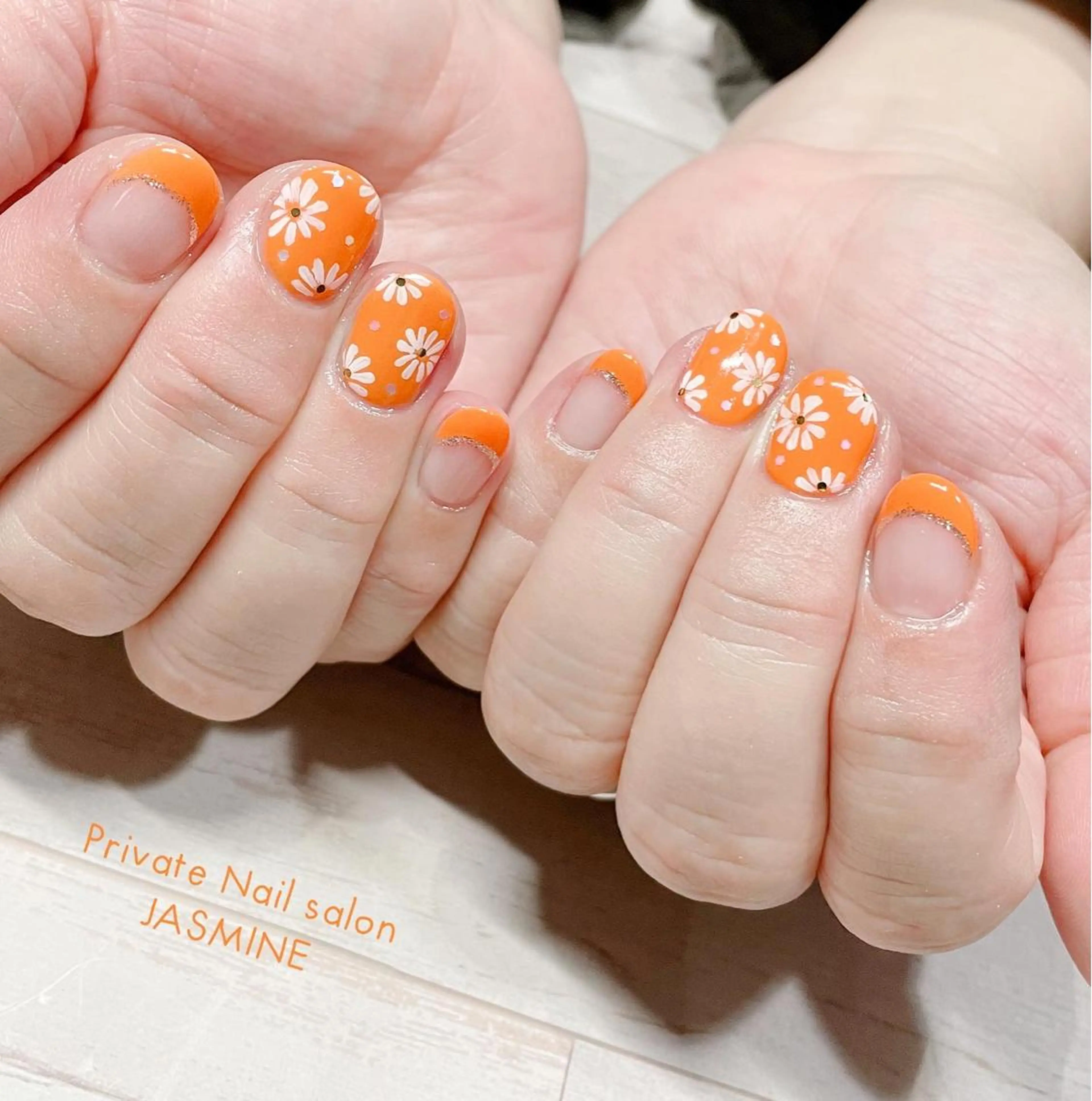 ネイル フラワーネイル フレンチネイル オレンジ Nail salon JASMINEのネイルデザイン
