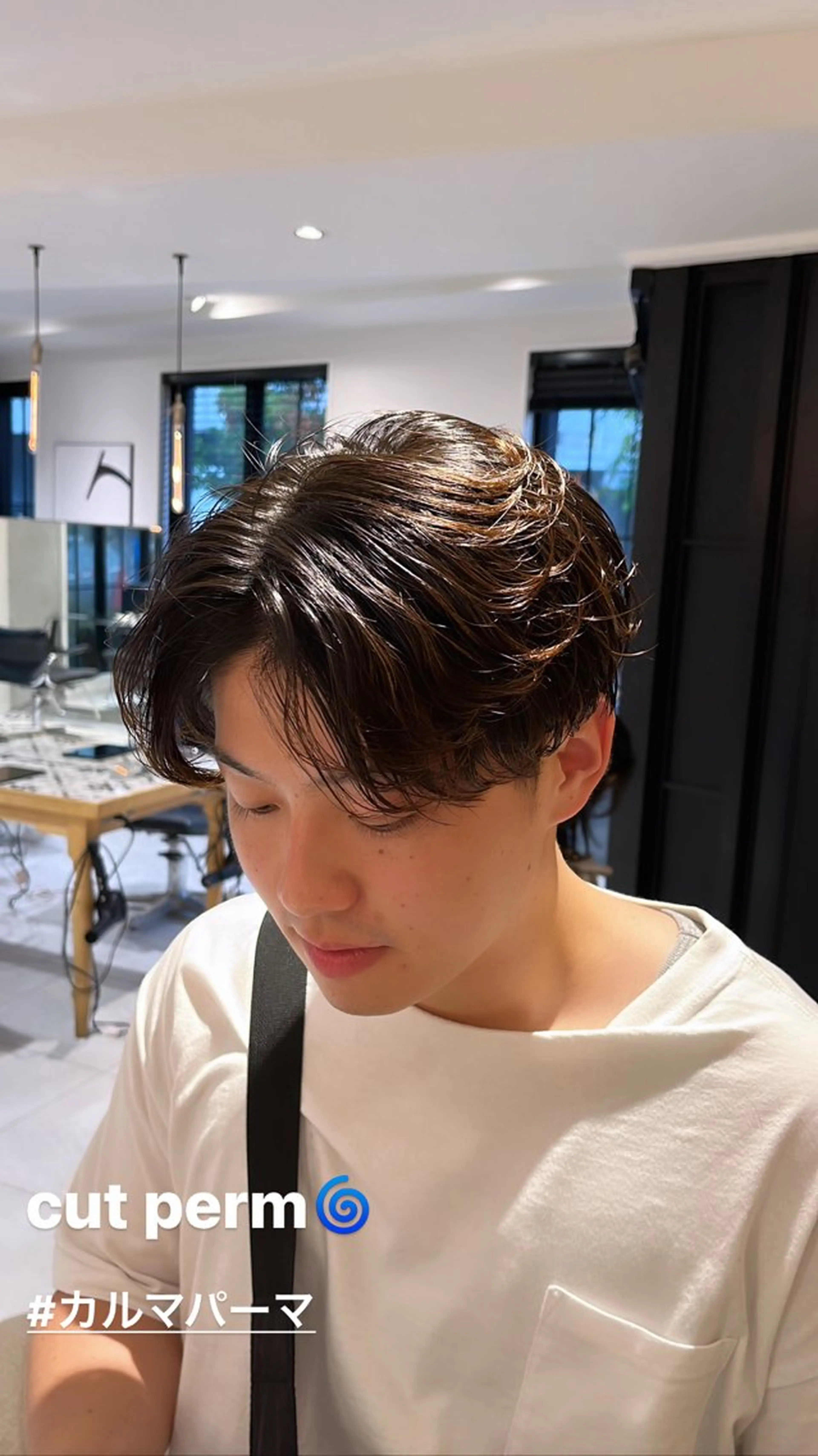 ショート パーマ メンズ カット パーマ トリートメント ヘッドスパ ヘアセット メンズパーマのプロ /佐藤翼のヘアスタイル