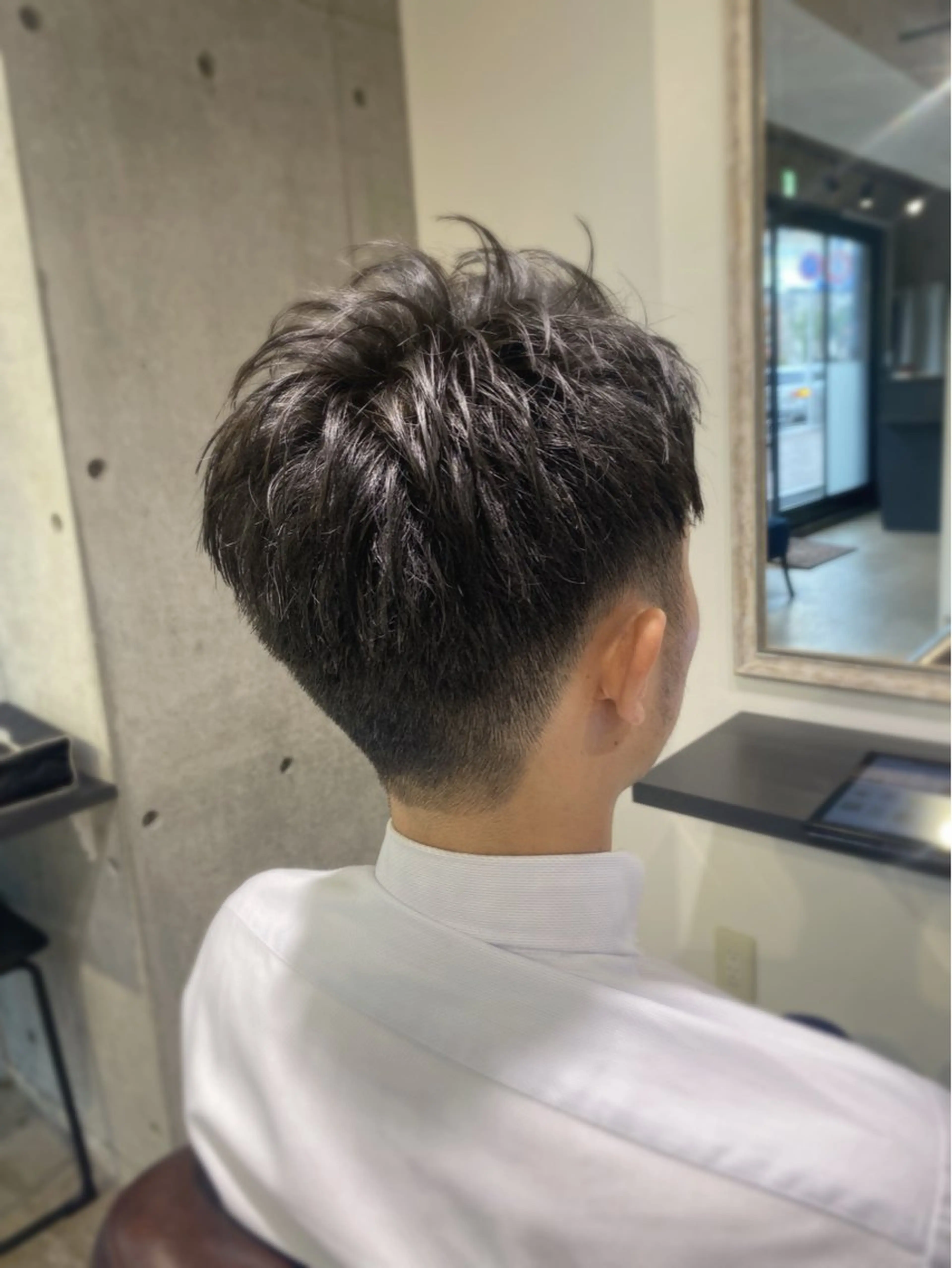 メンズ 根本 真奈のヘアスタイル