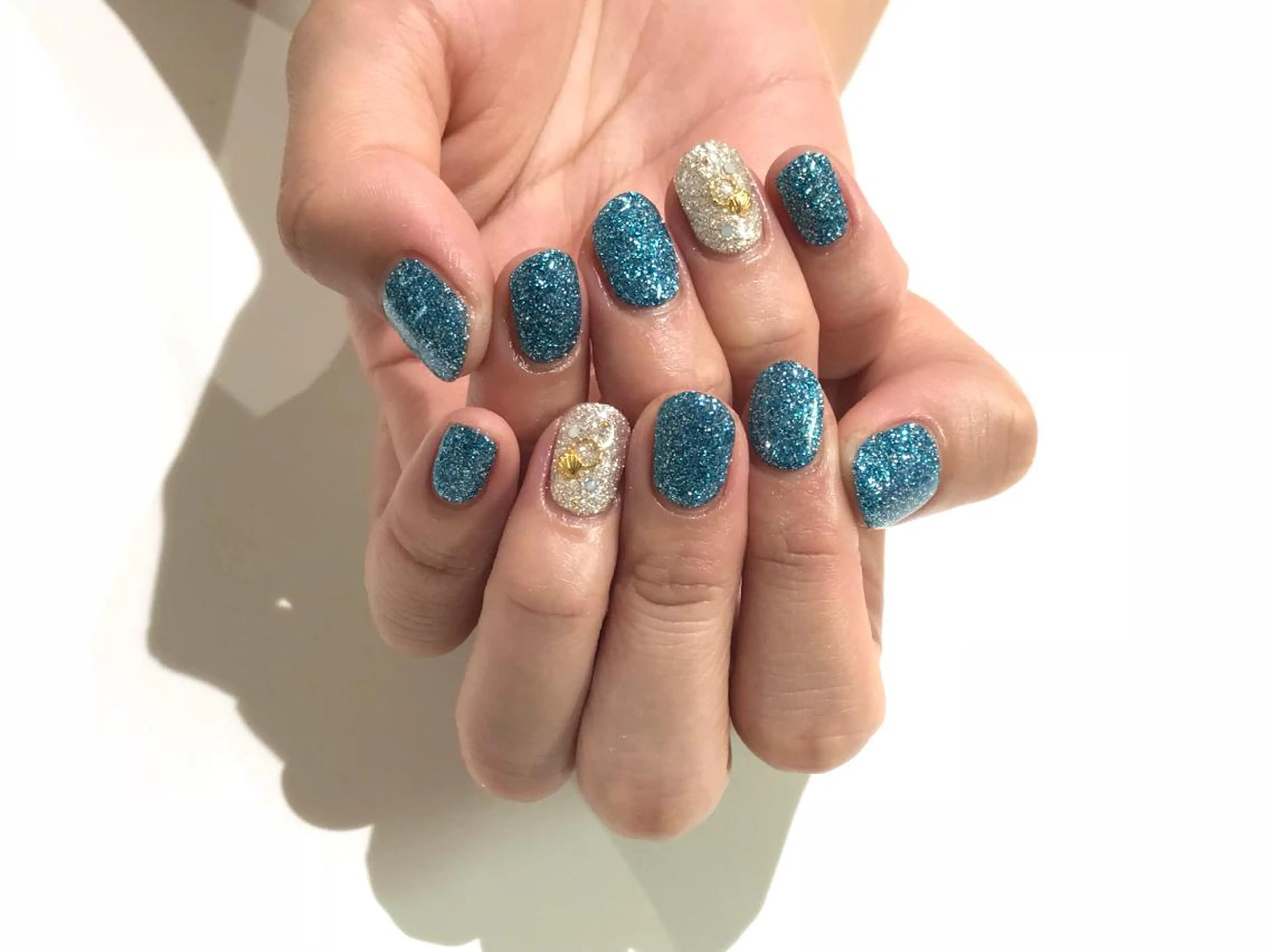 ネイル 舞田 苑香のネイルデザイン