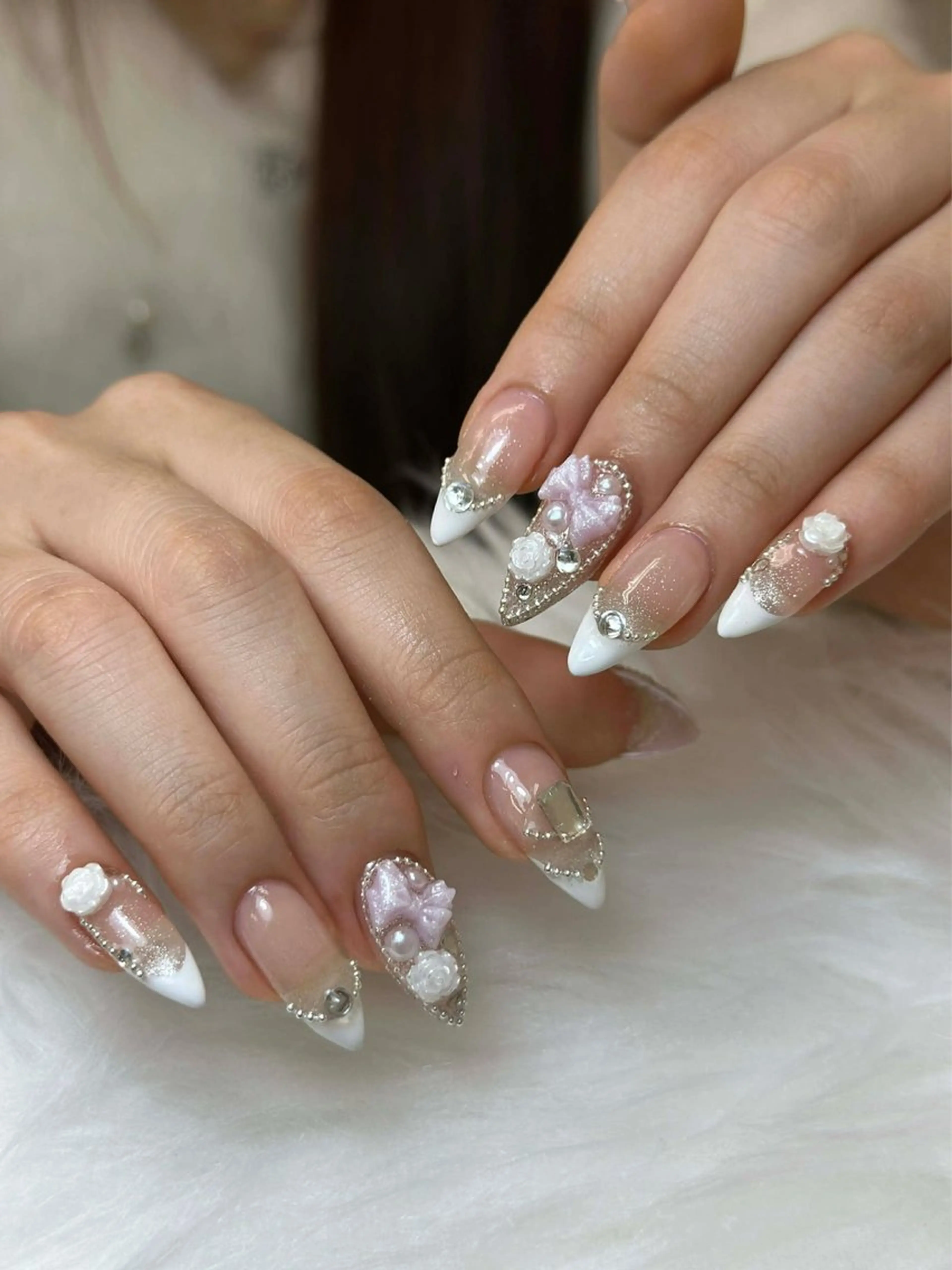 ネイル フレンチネイル ジェルネイル ガーリー 韓国ネイル ロングネイル ハンドネイル NieNail Nezukoのネイルデザイン
