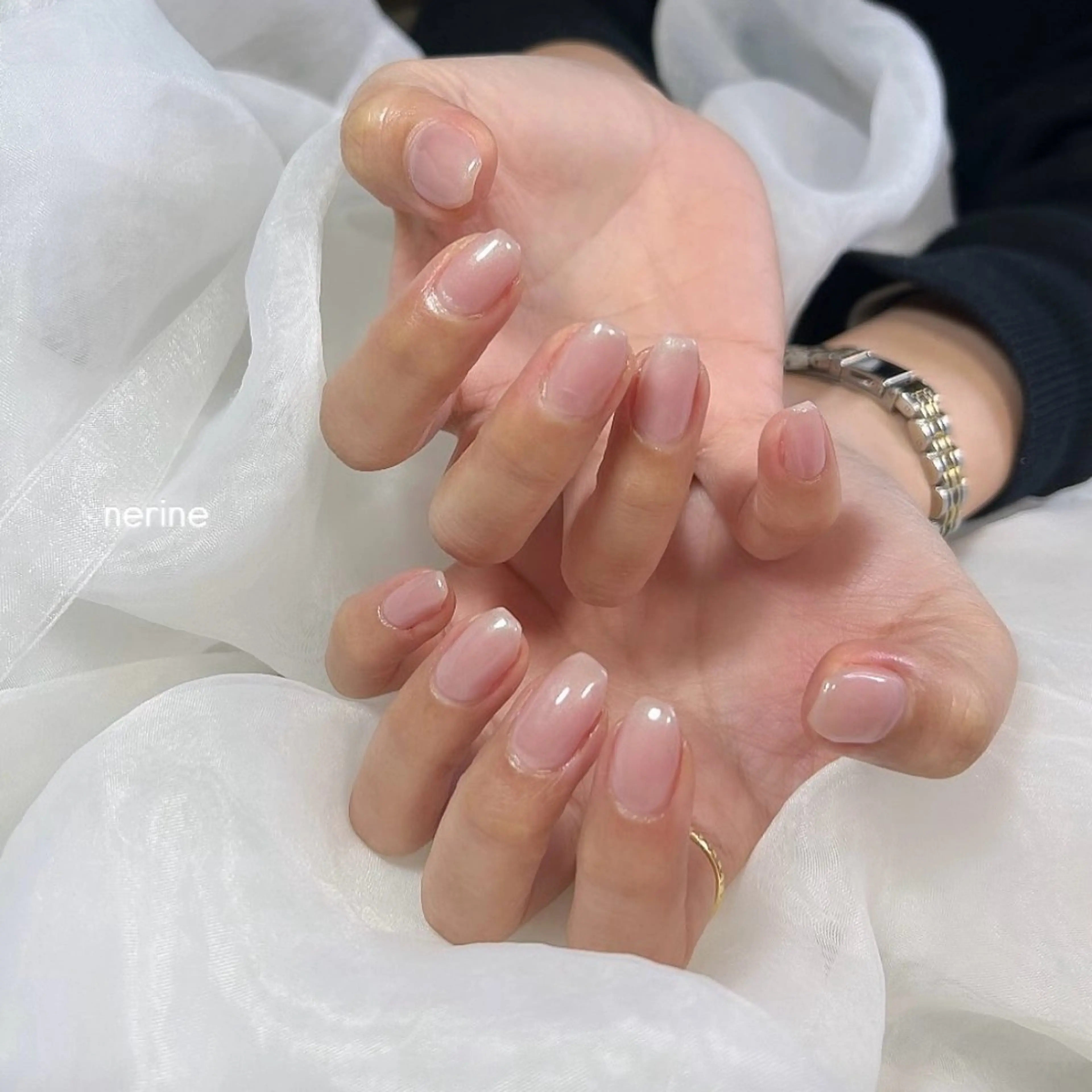 ネイル ホワイト ハンドネイル nail salon nerineのネイルデザイン