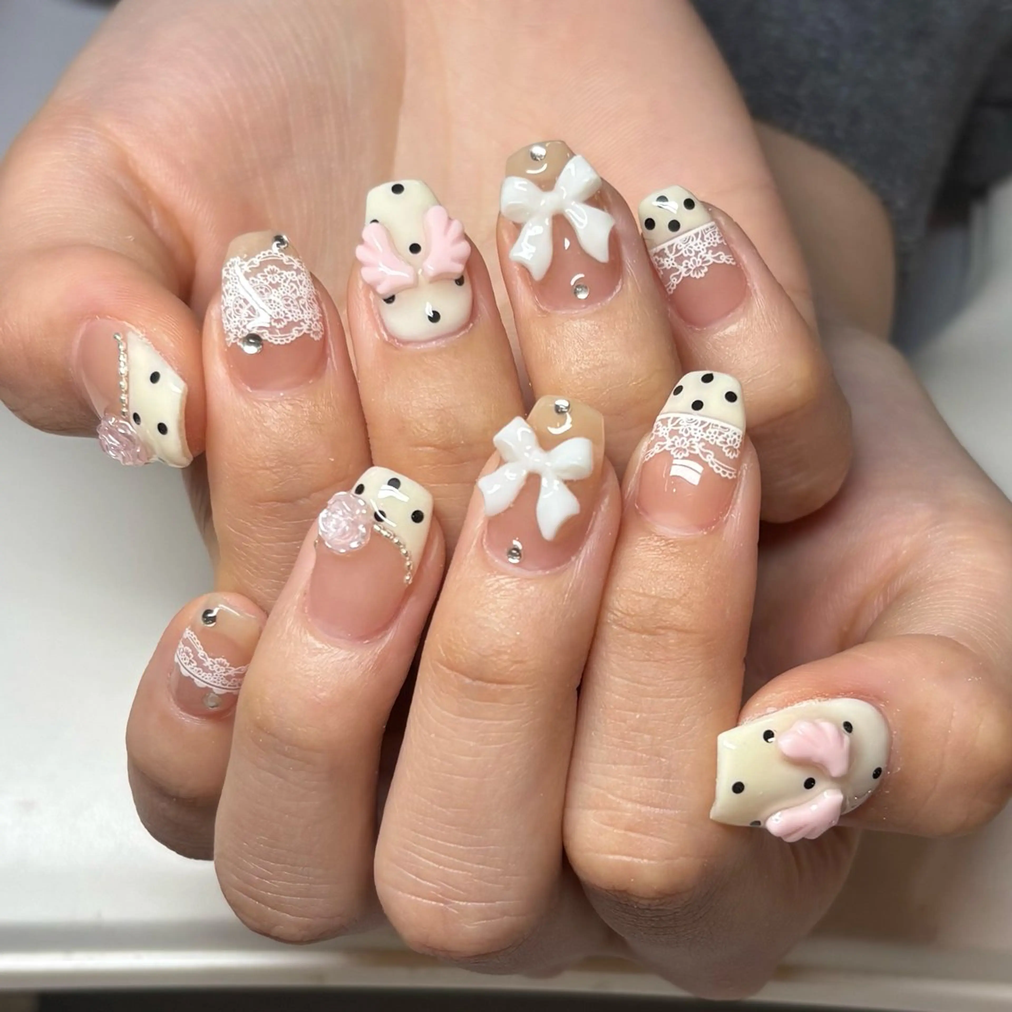 ネイル ハンドネイル Lily Nailのネイルデザイン