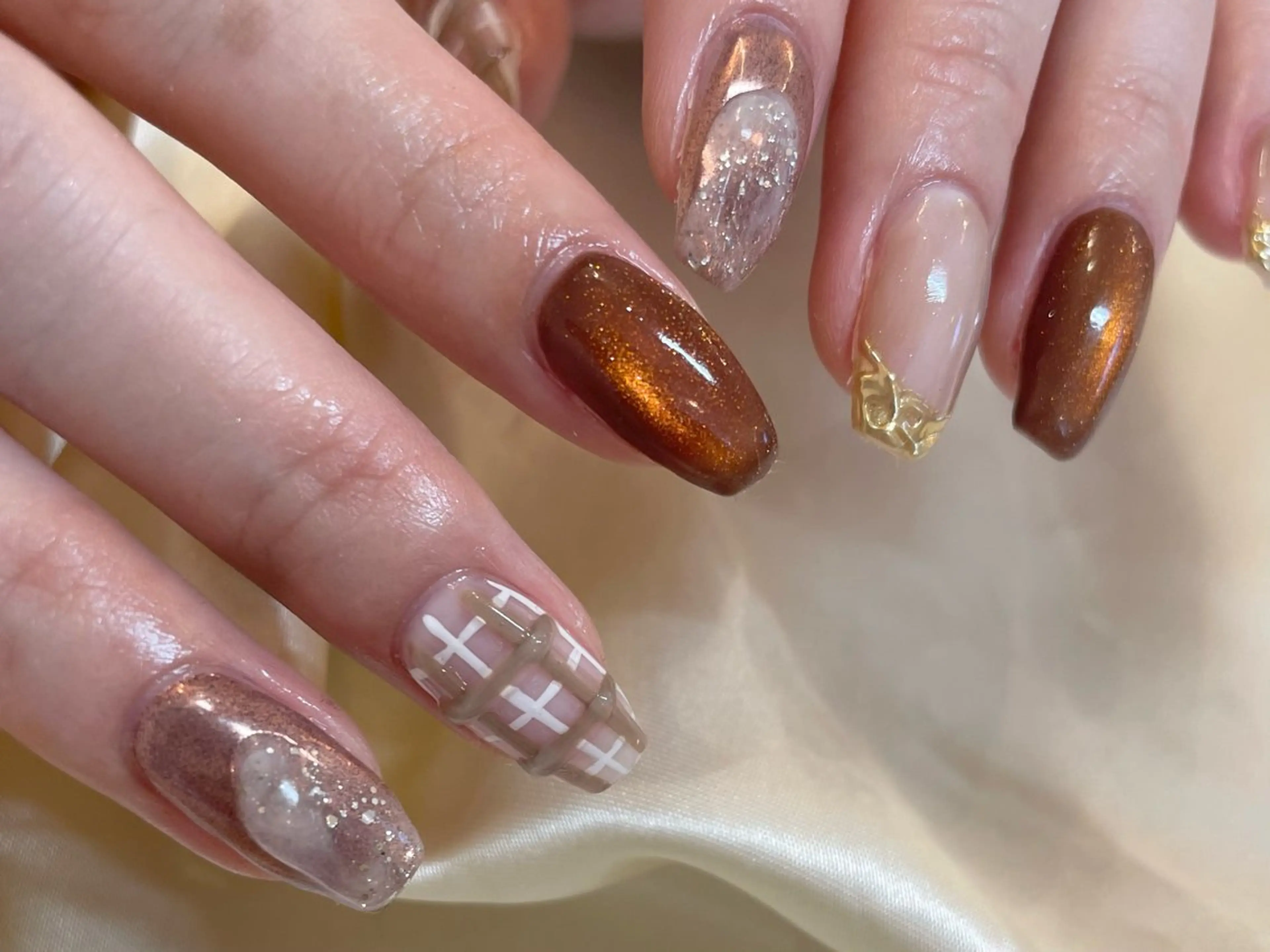 ネイル essence所属・pétit maakoのネイルデザイン