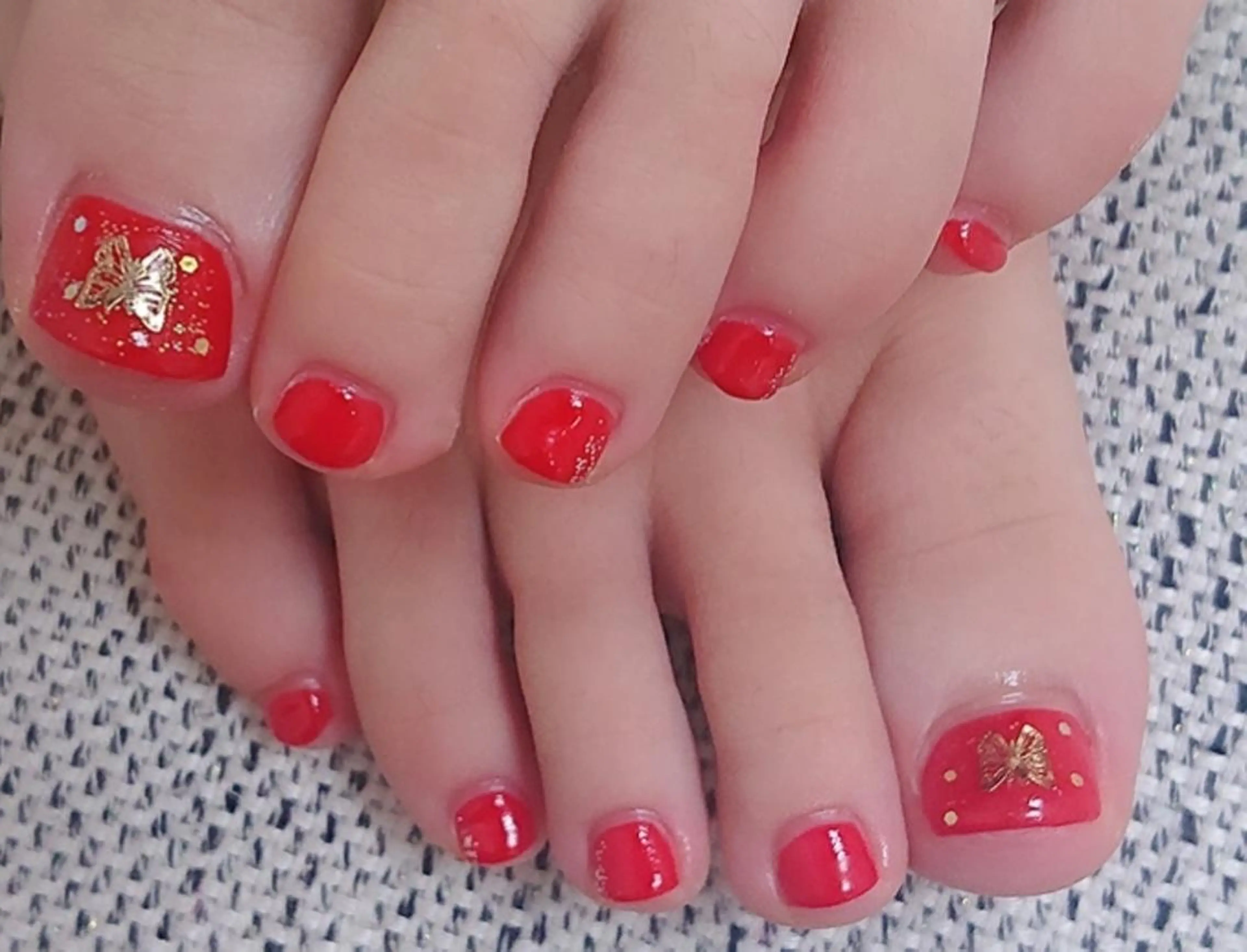 ネイル 🍒当日もOK🍒 𝑳𝑼𝑵𝑨花井のネイルデザイン