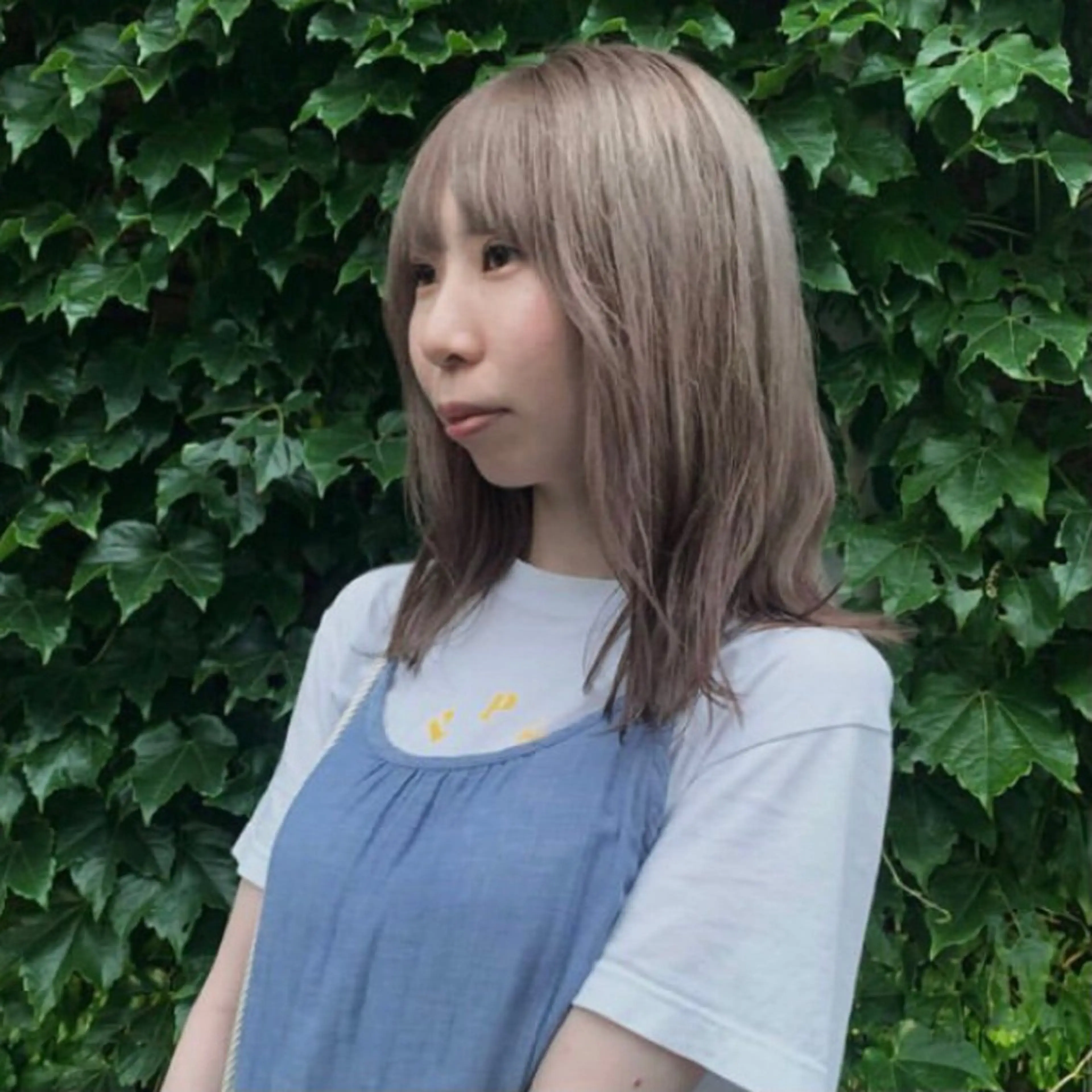 セミロング ヘアカラー 中村 功樹のヘアスタイル