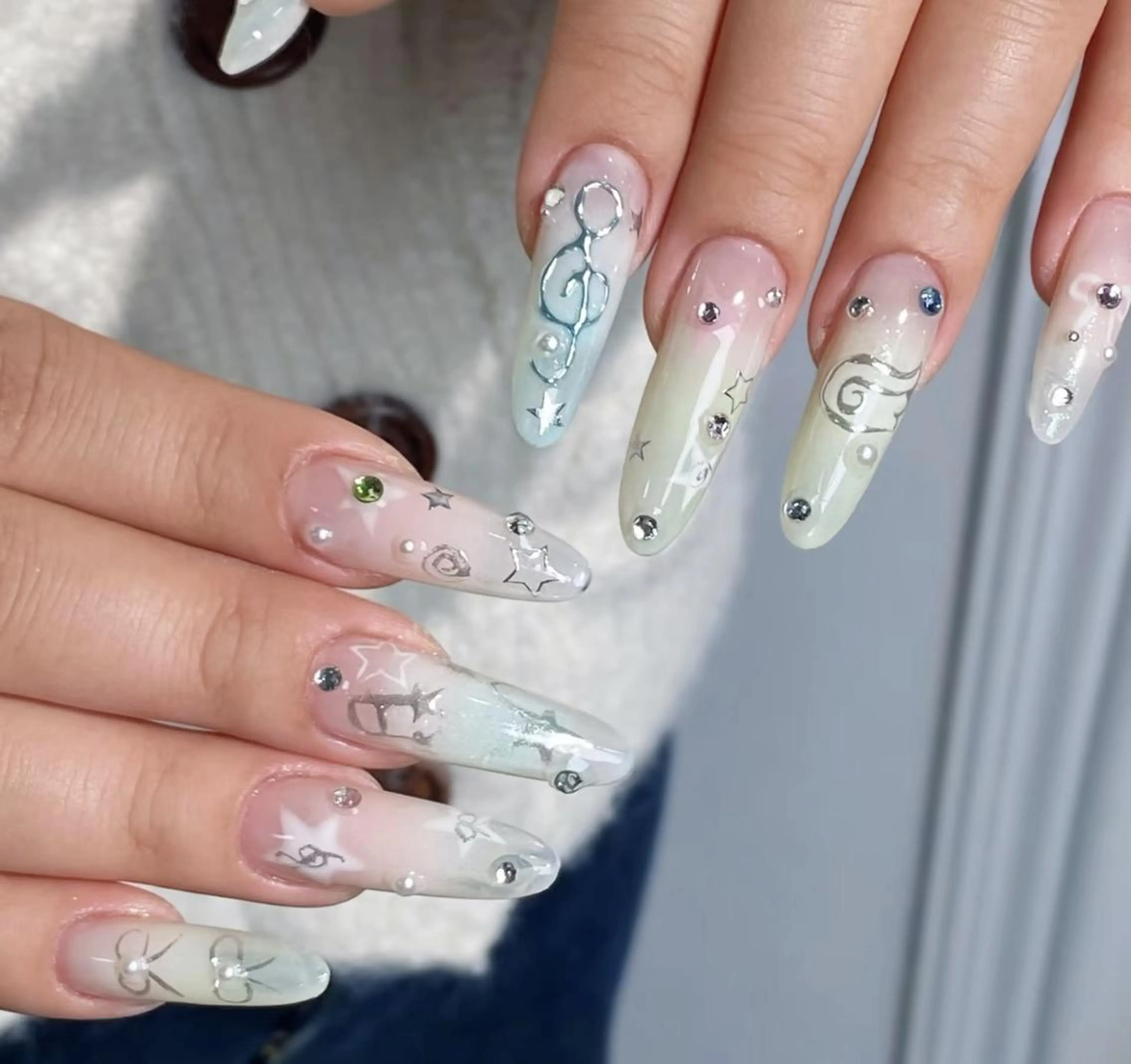 ネイル ハンドネイル she’s nailのネイルデザイン