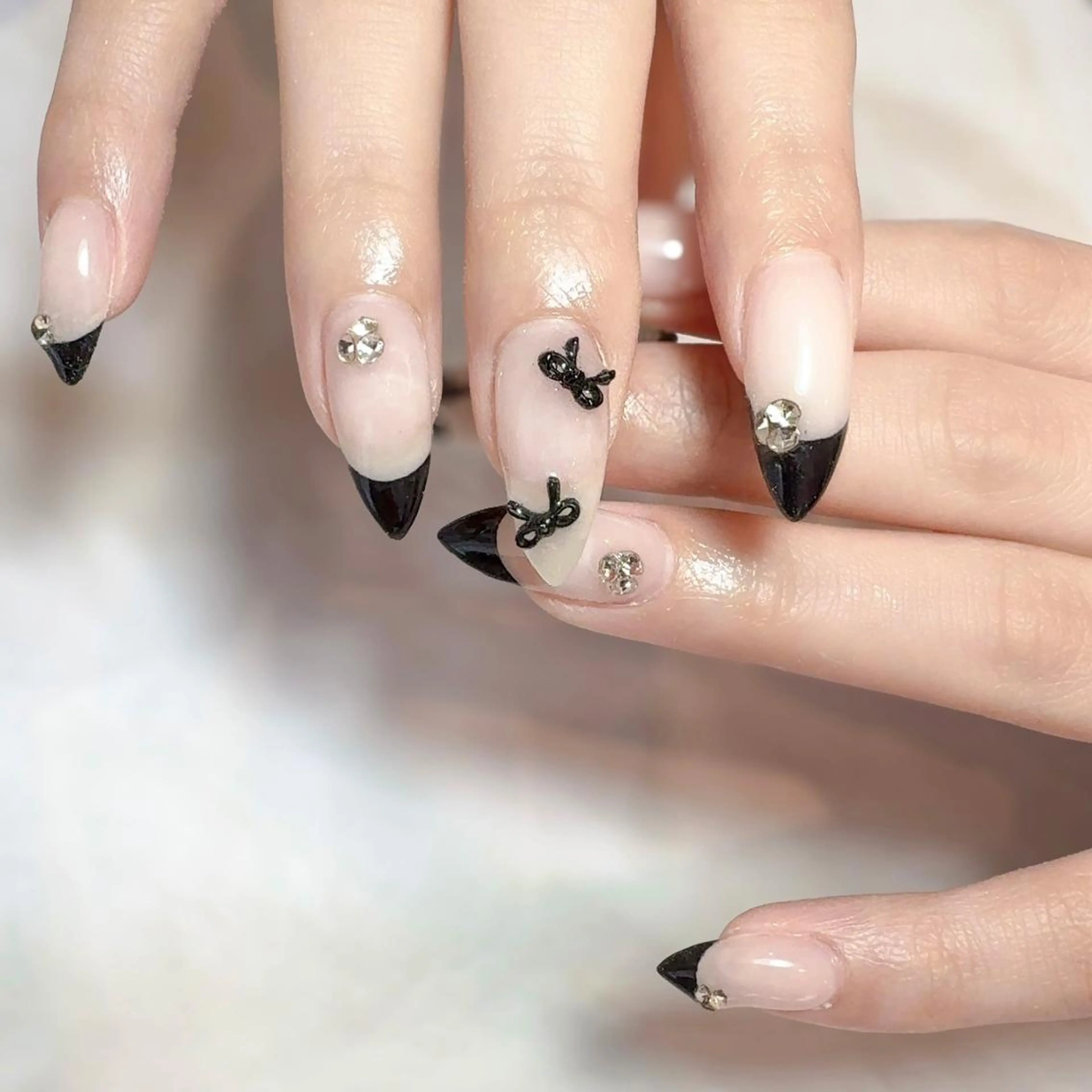 ネイル フレンチネイル ハンドネイル Re:eight nailのネイルデザイン