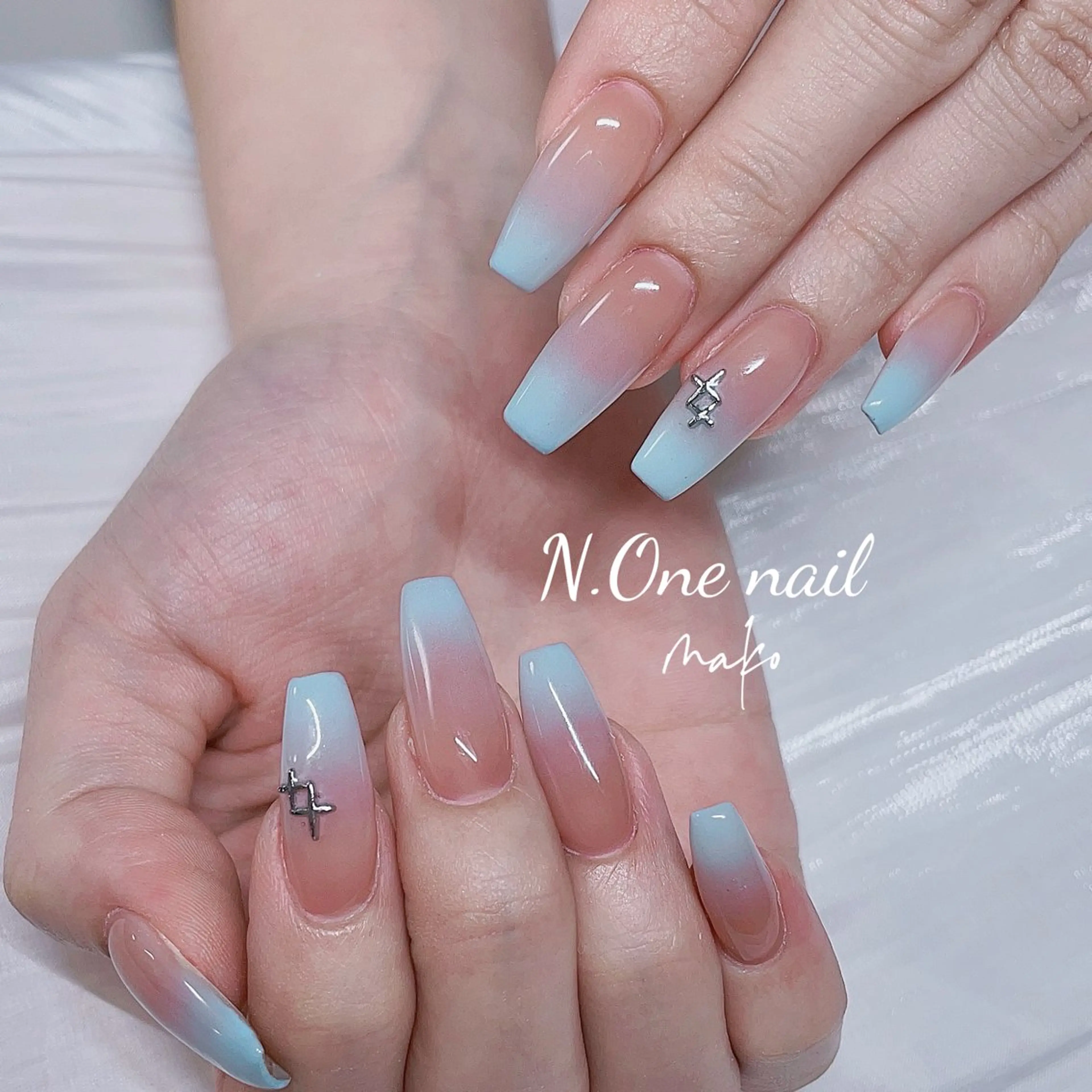 ネイル ハンドネイル 長いだし/スカルプ/ パラシェルN.oneのネイルデザイン