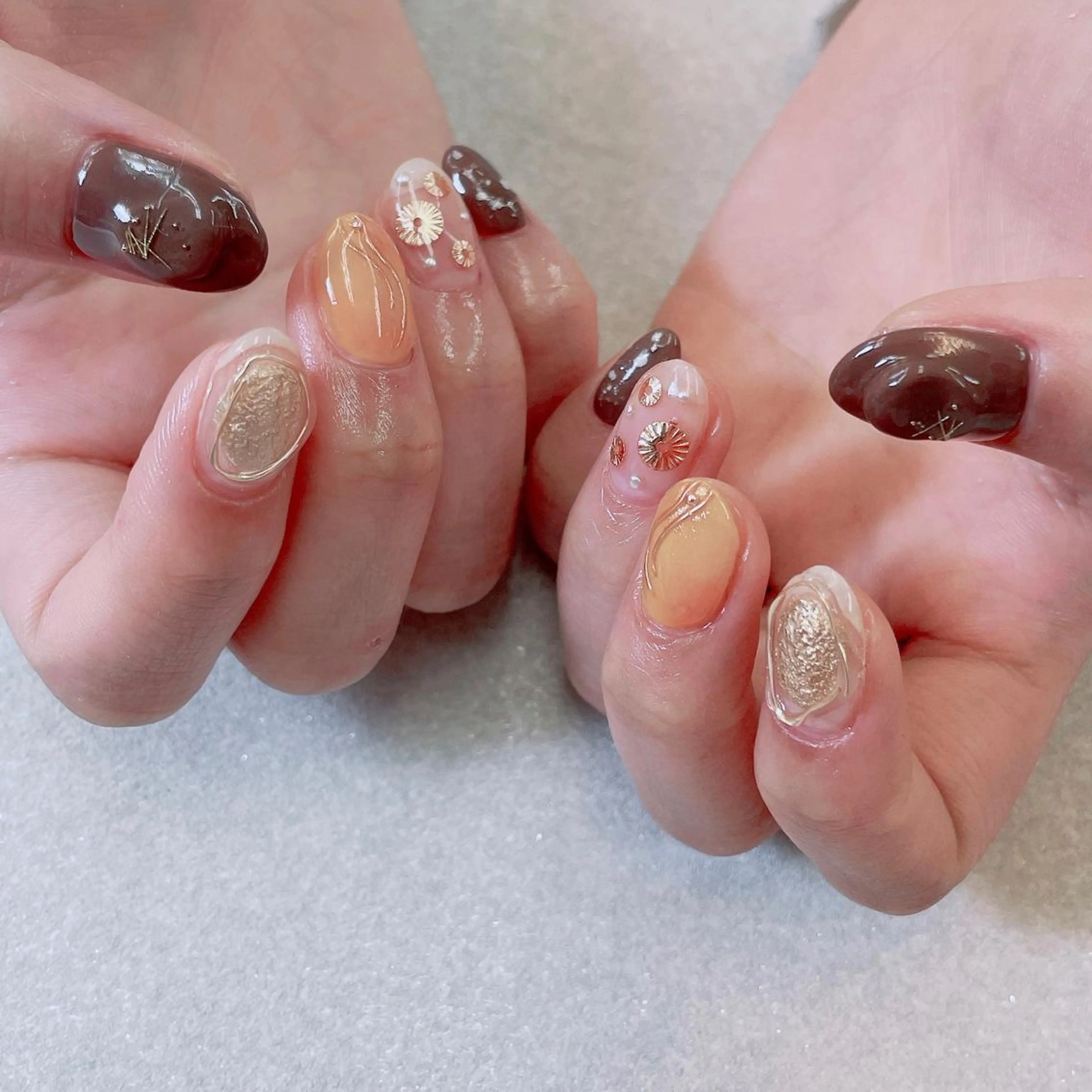 ネイル 長さ出し ラメ(グリッター) スカルプネイル ハンドネイル A85G ayakoのネイルデザイン