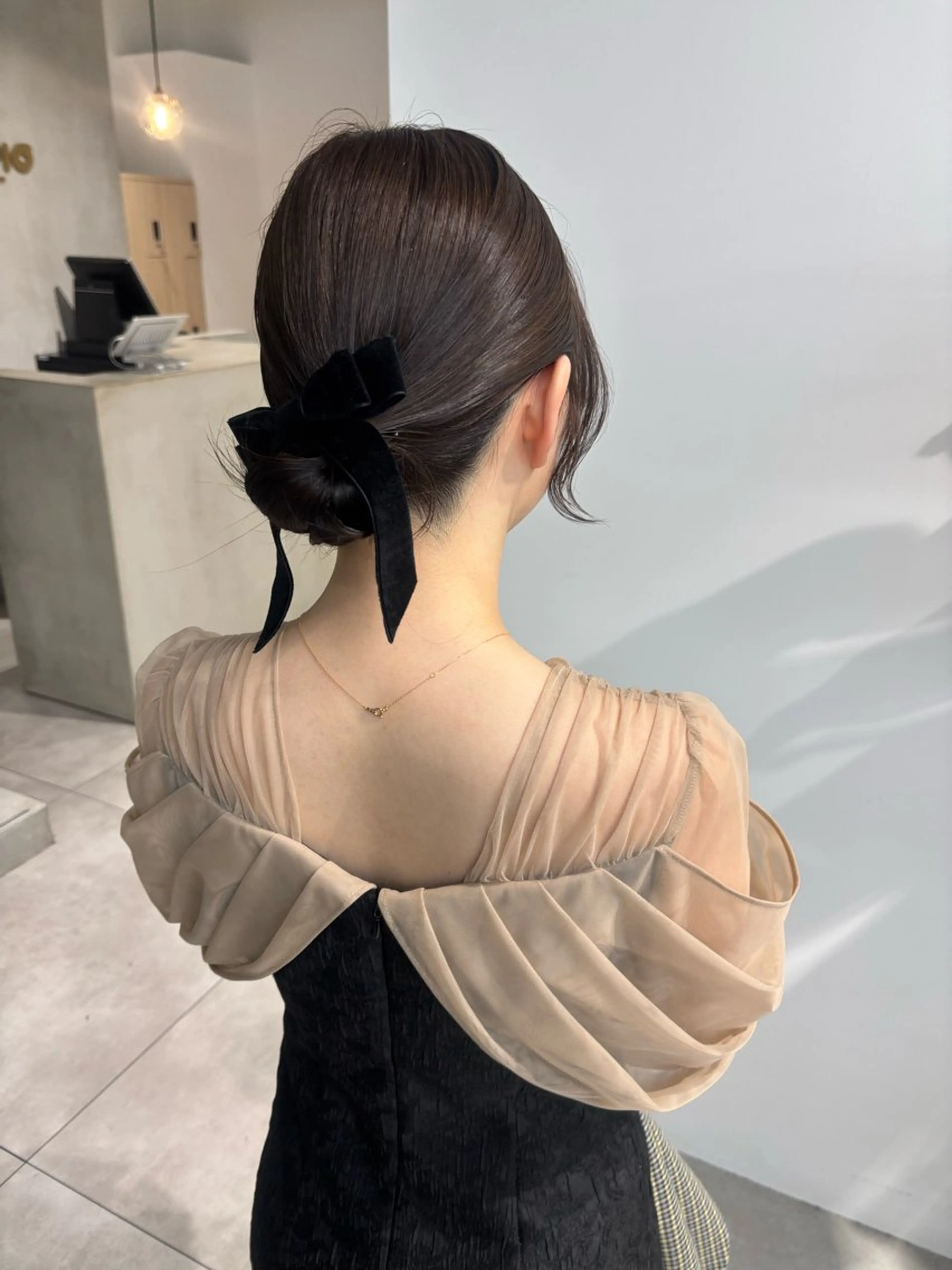 セミロング ヘアアレンジ ヘアセット ayaka #パーマ#アレンジのヘアスタイル